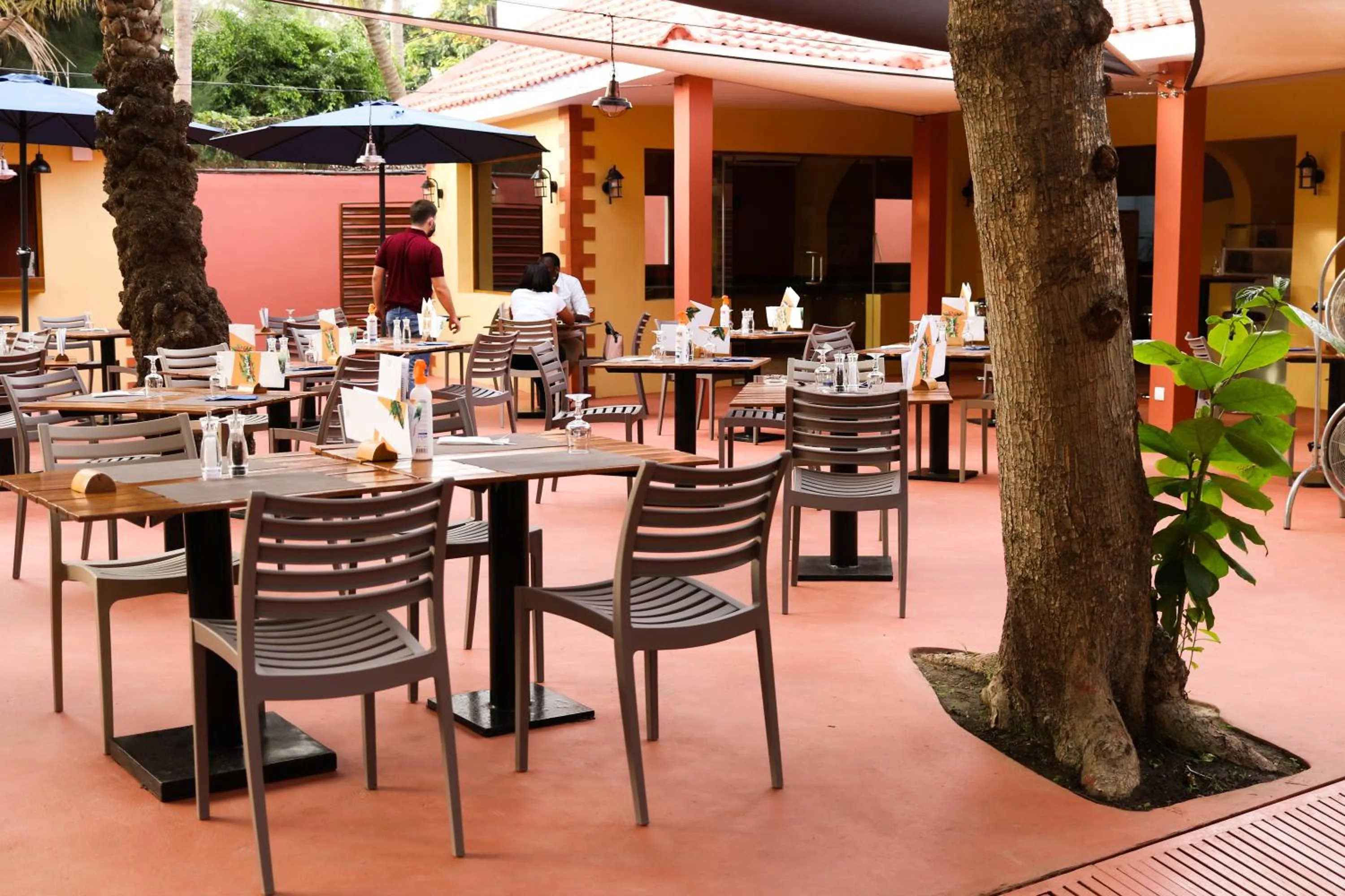 Restaurant/places to eat in Airport Hotel Casino du Cap-vert