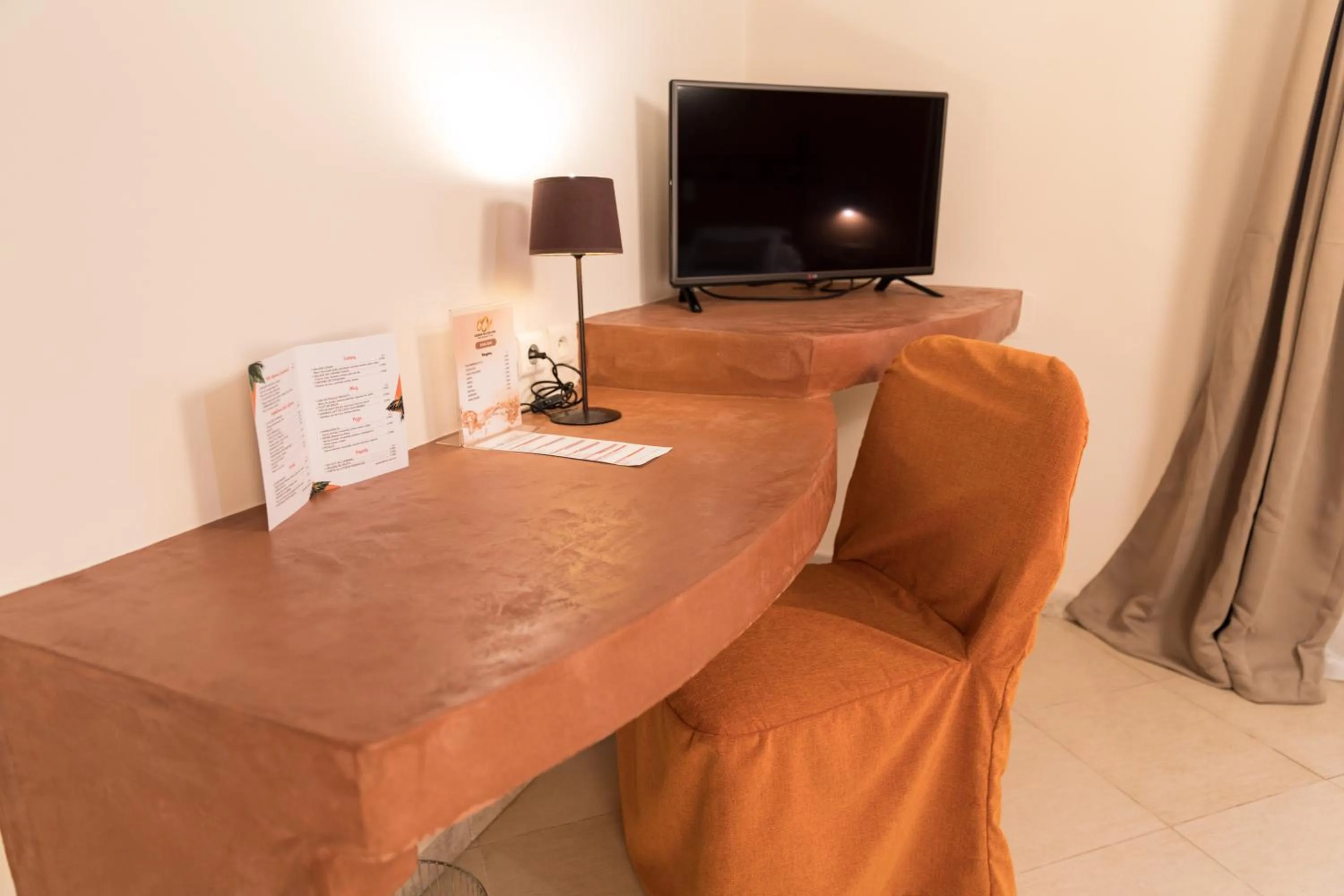 TV and multimedia in Airport Hotel Casino du Cap-vert