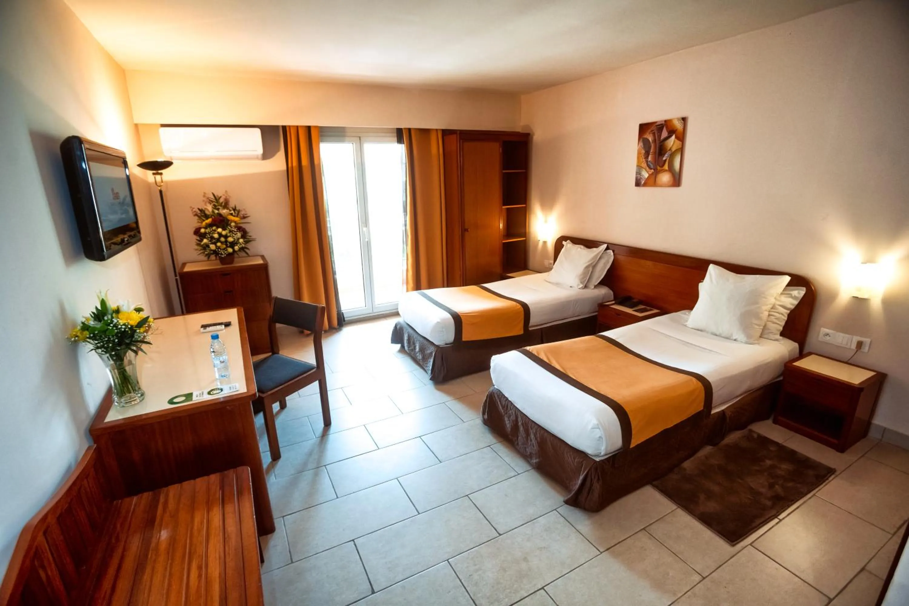 Bed in Café de Rome