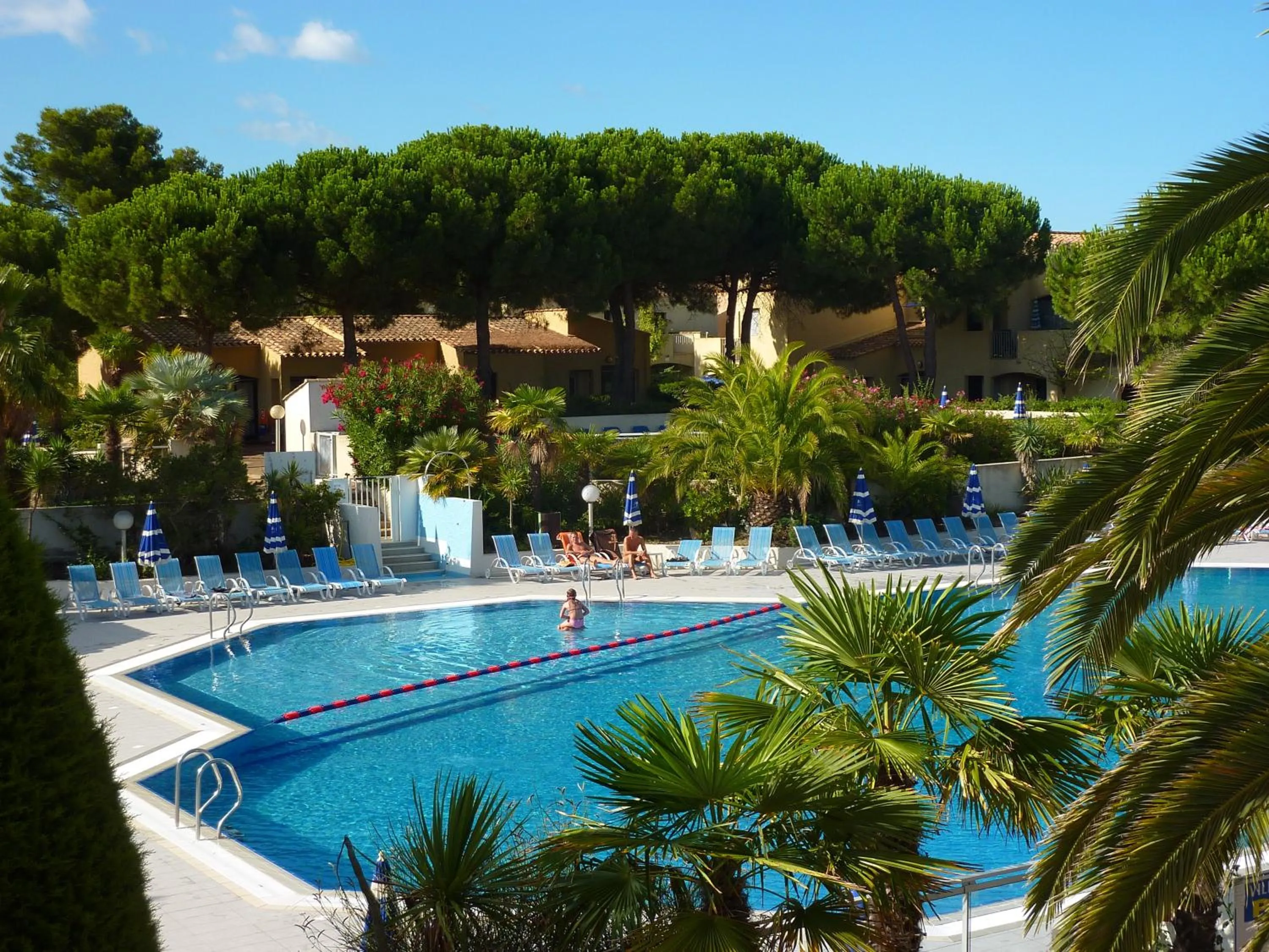 Swimming pool in Résidence Odalys Saint Loup