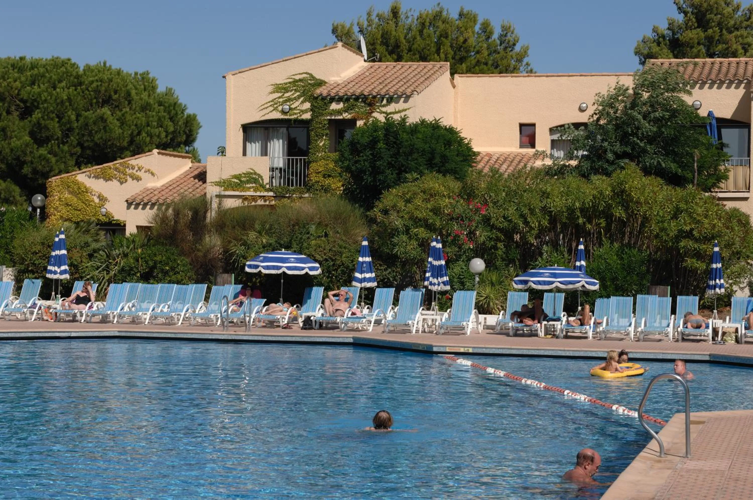 Swimming pool in Résidence Odalys Saint Loup