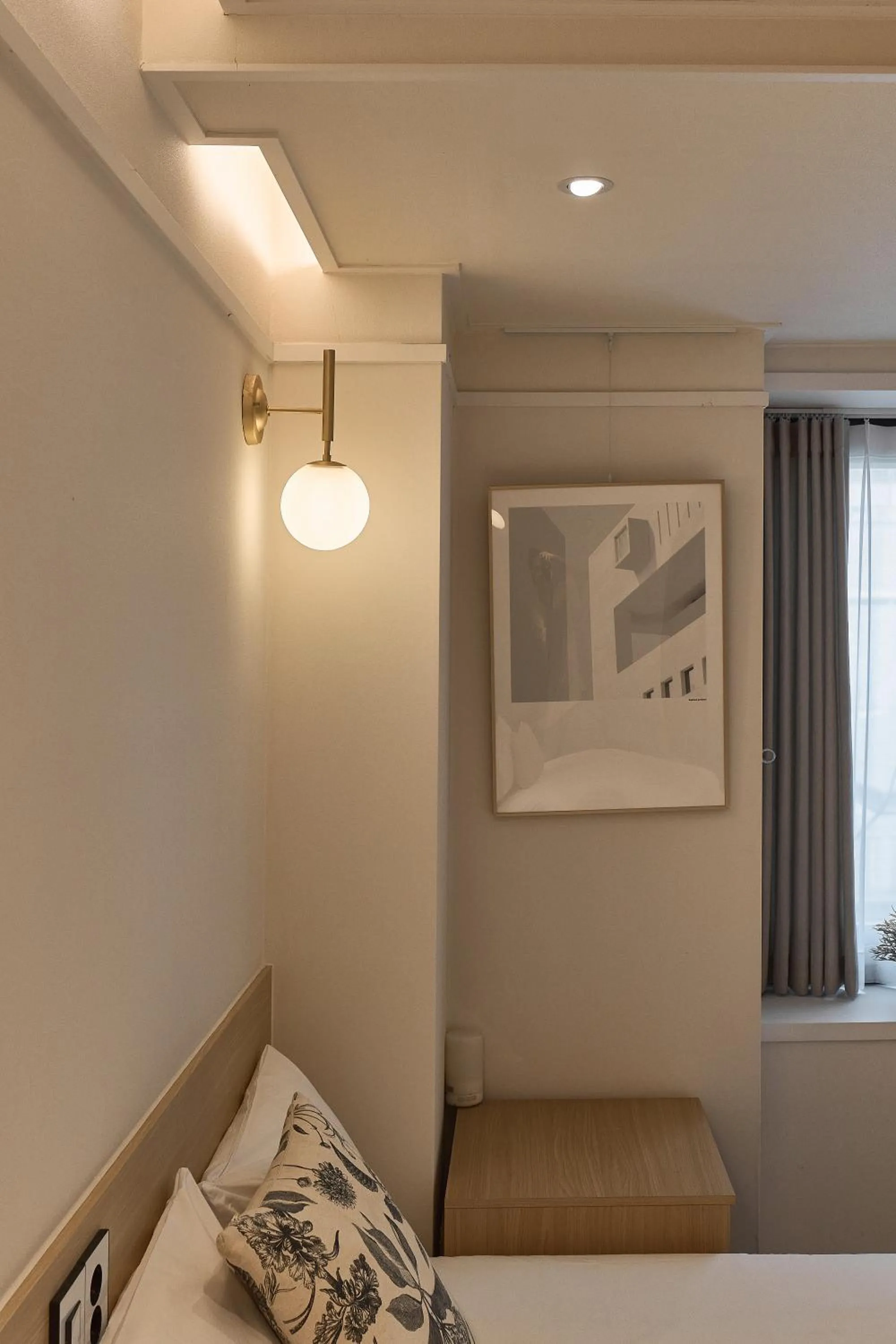 Bed in Artravel Home