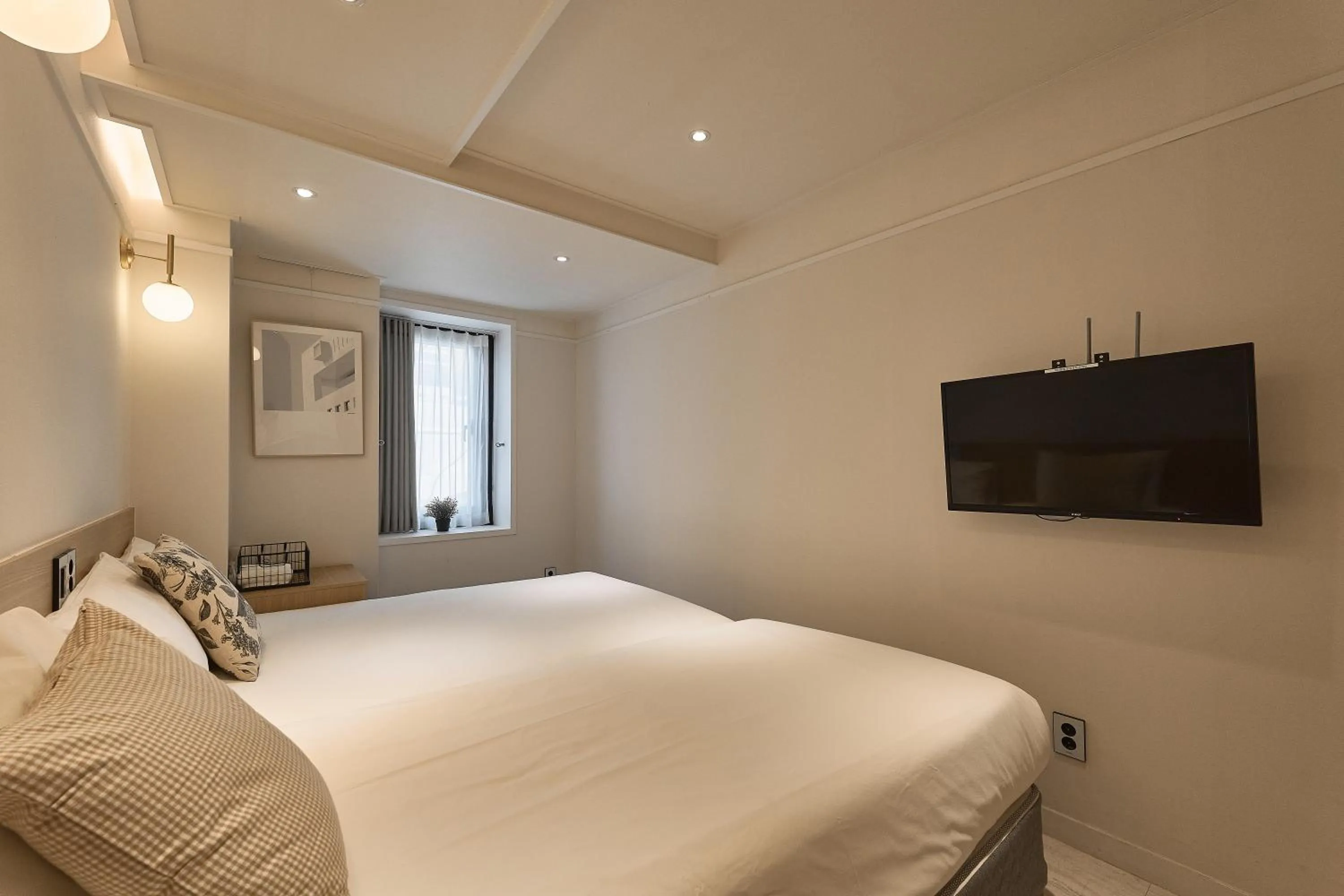 Bed in Artravel Home