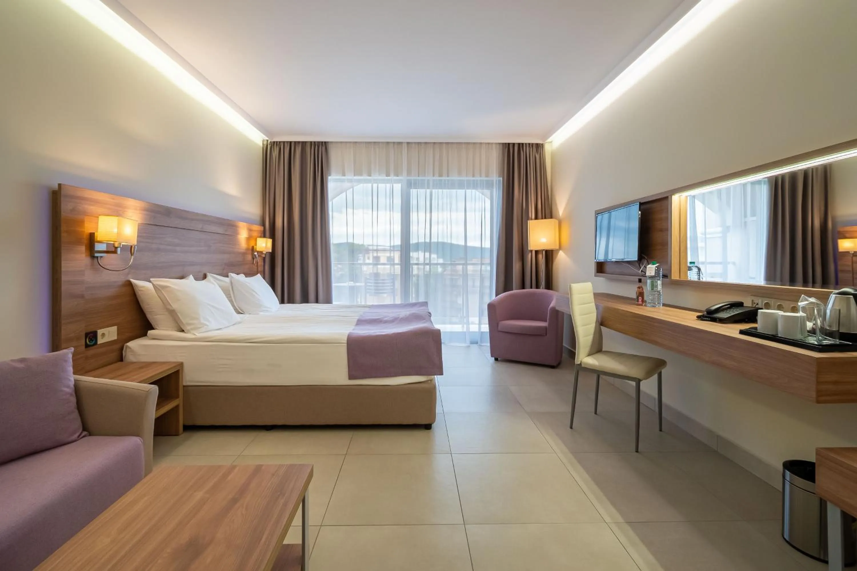 Photo of the whole room, Bed in Belvedere Hotel - All inclusive