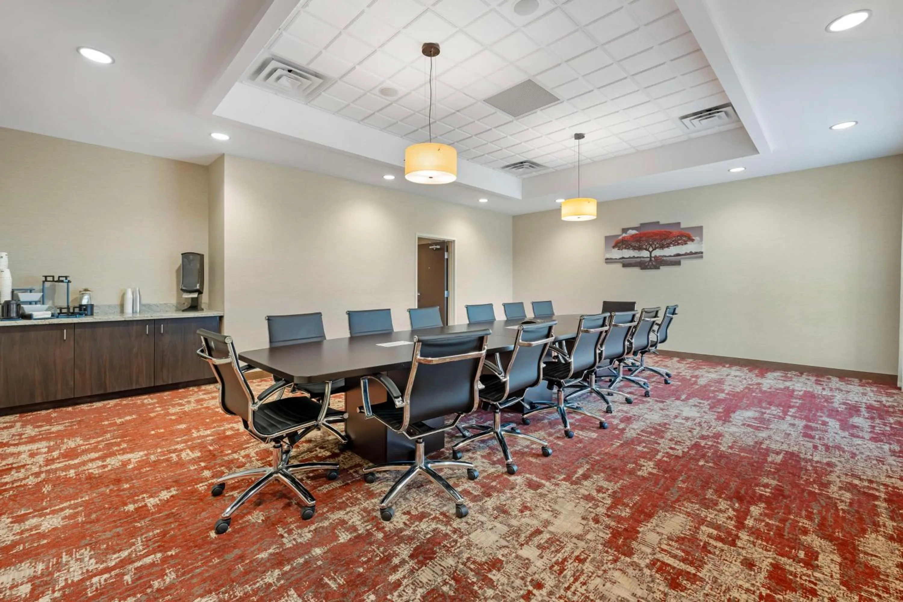 Meeting/conference room in Best Western Plus Lakeview Hotel