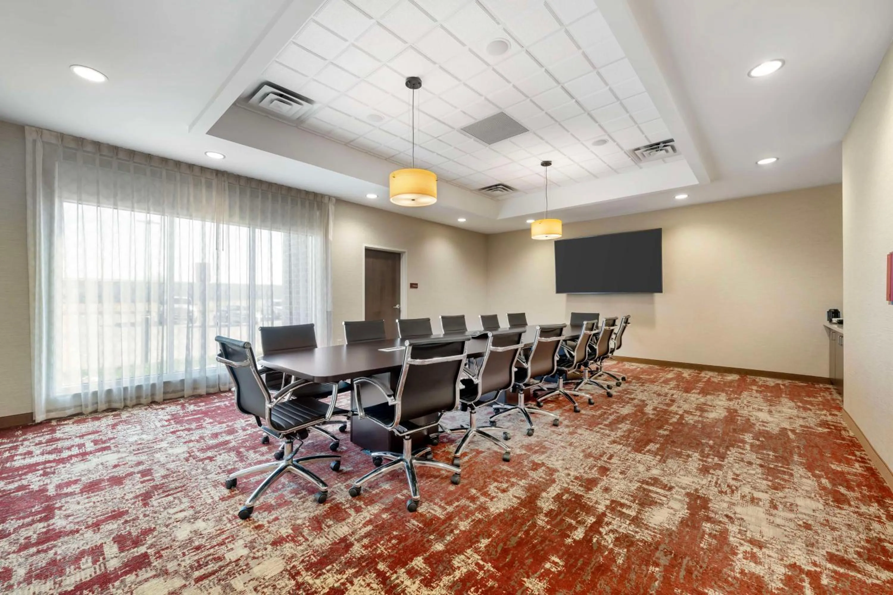Meeting/conference room in Best Western Plus Lakeview Hotel