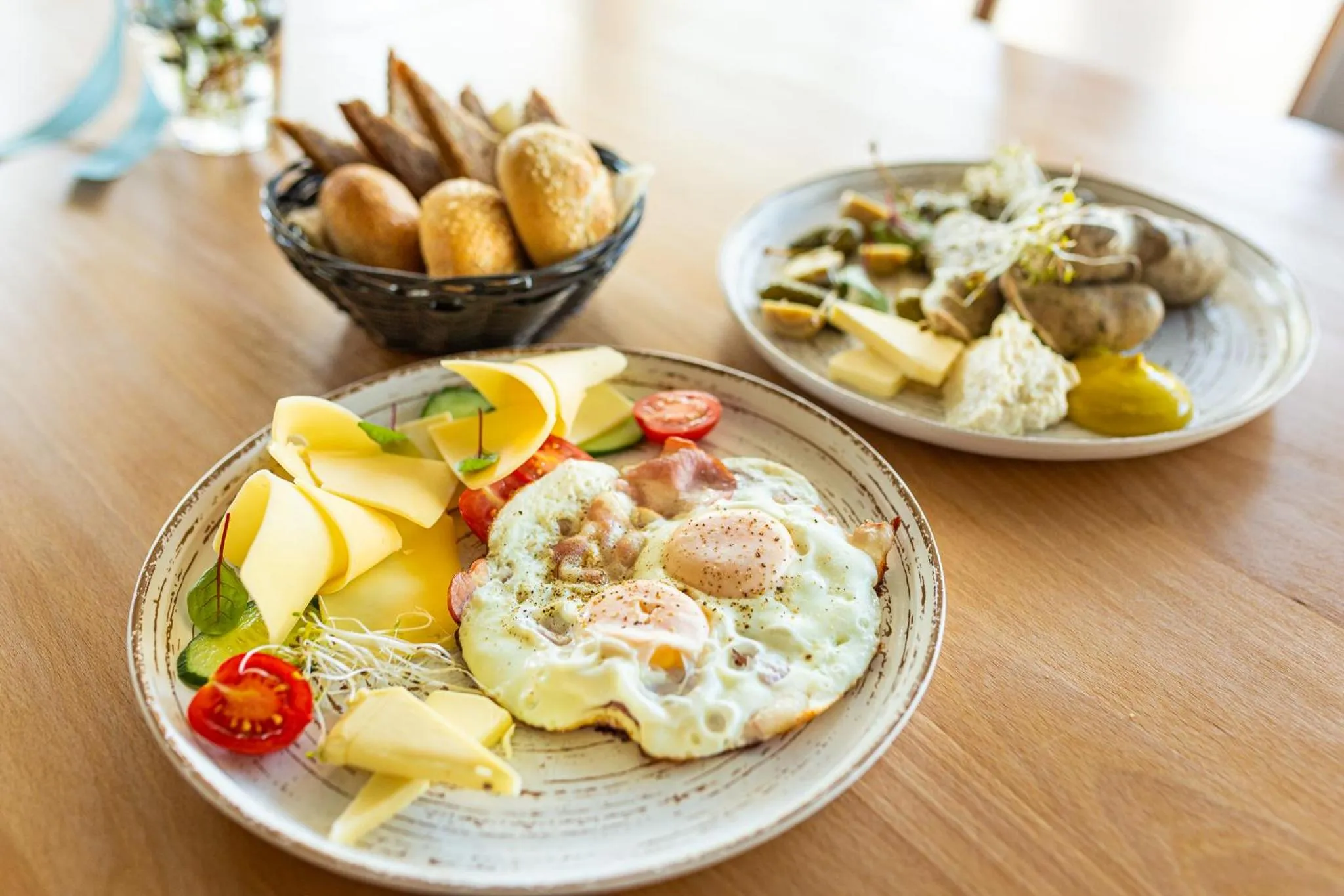 Breakfast in Hotel Bosak