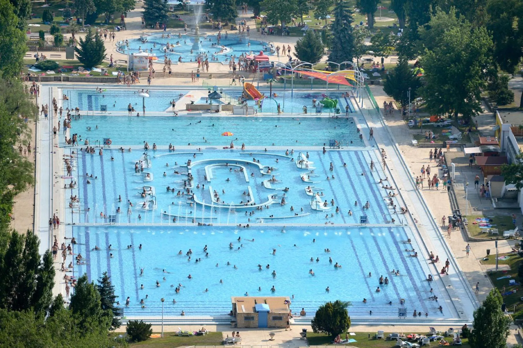 Neighbourhood in Island Hostel Budapest