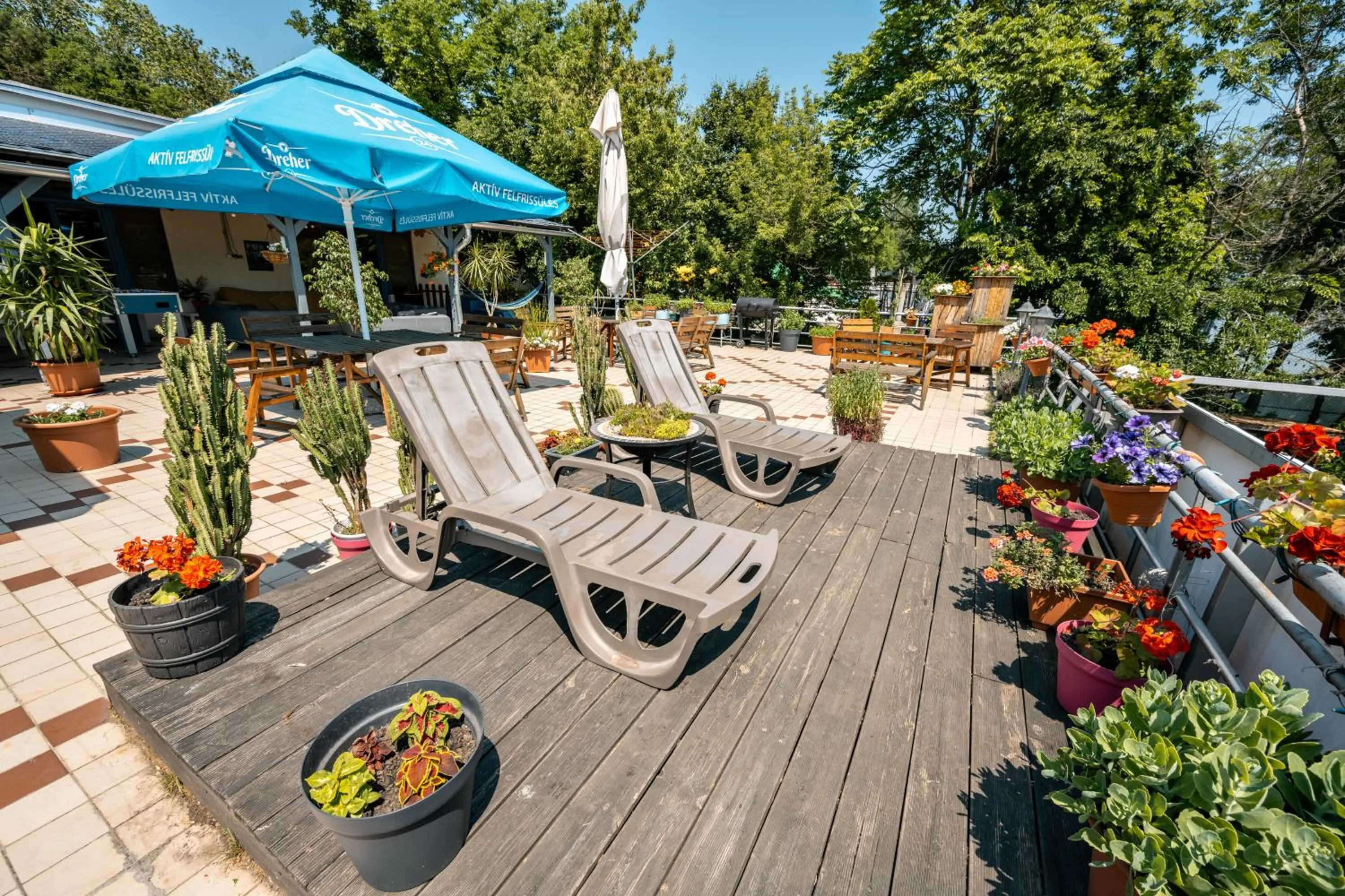 Patio in Island Hostel Budapest
