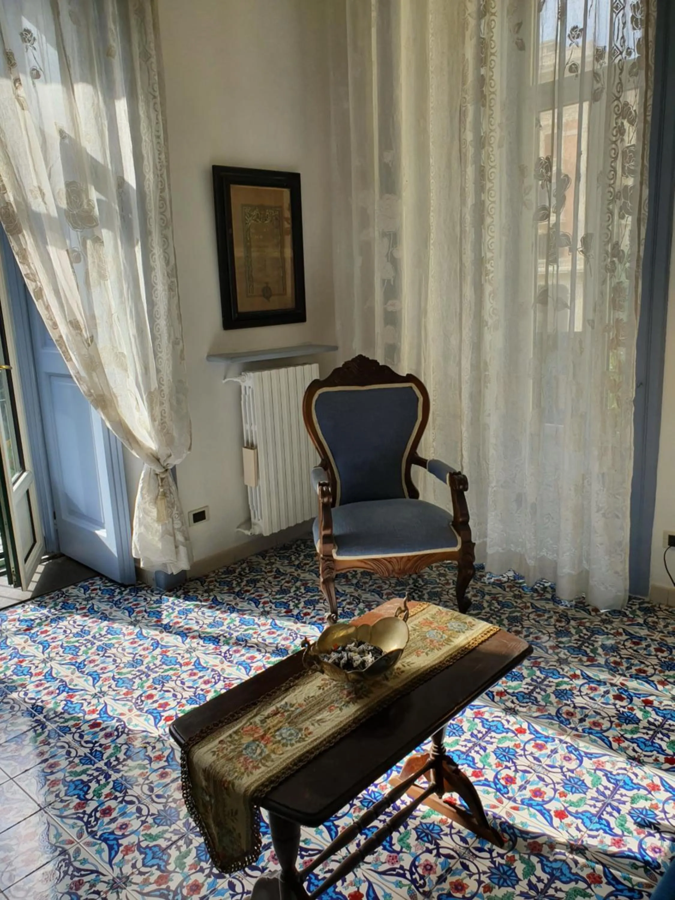 Decorative detail in D'Angleterre Guest House