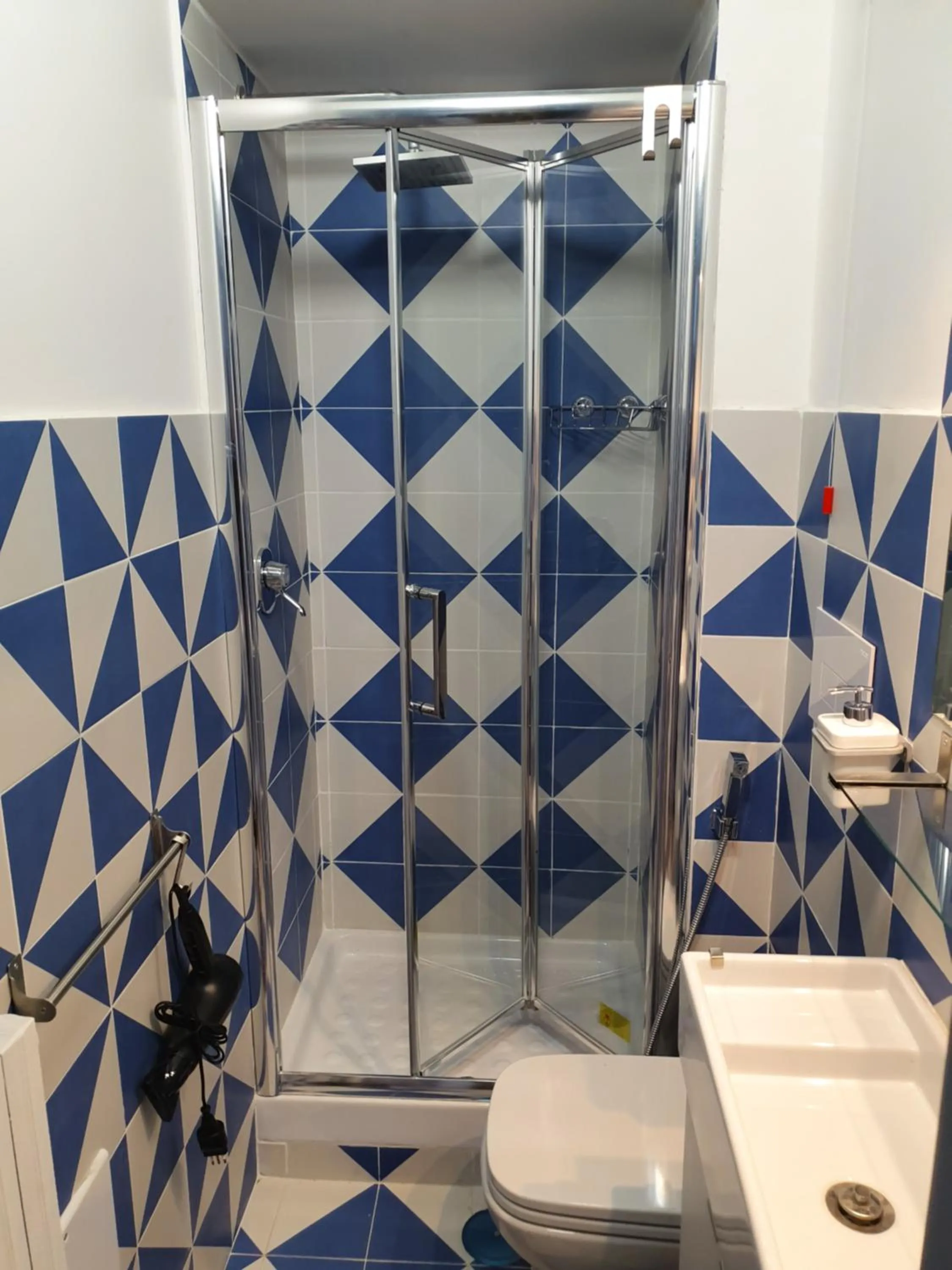 Bathroom in D'Angleterre Guest House