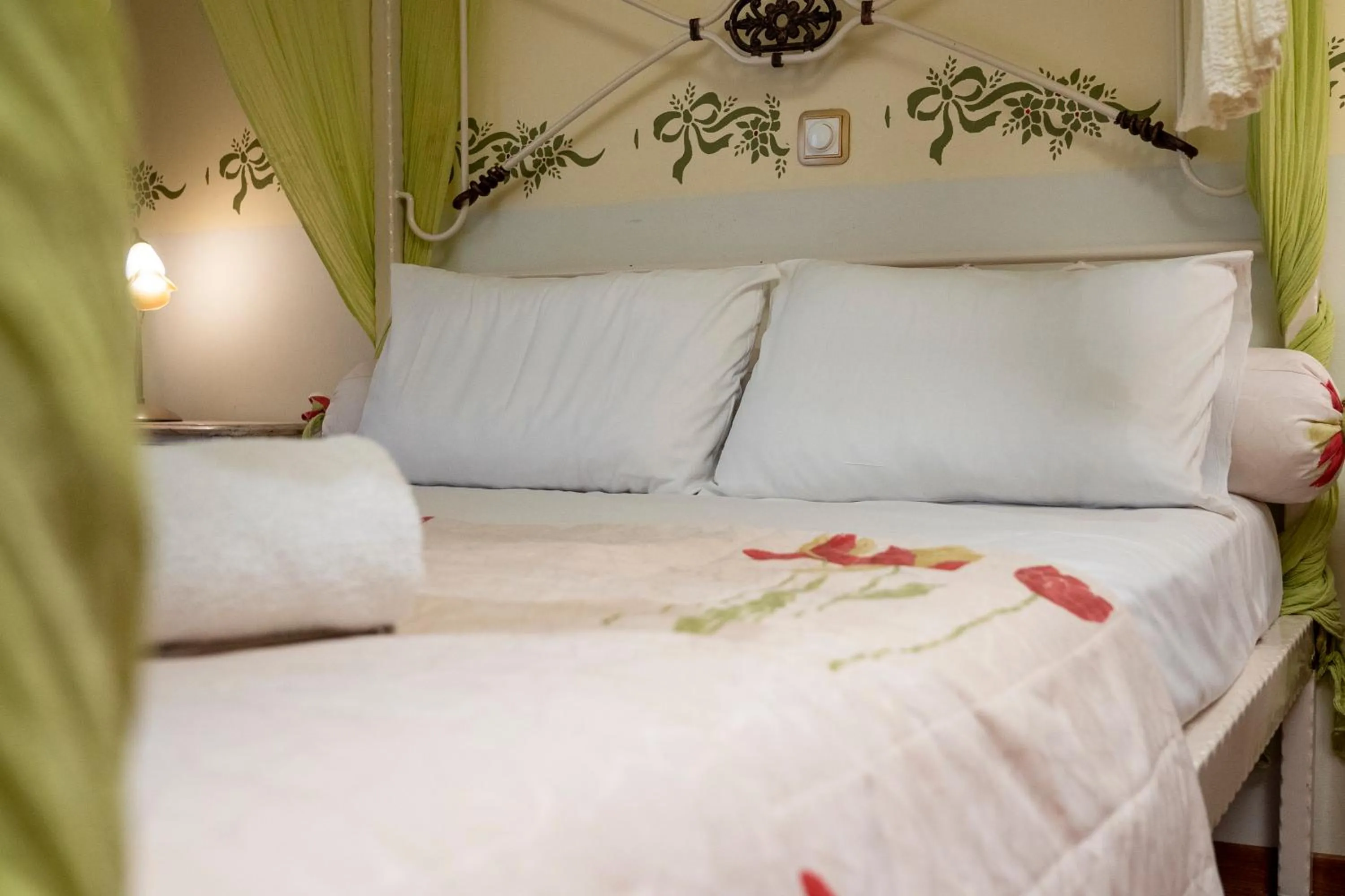 Bed in Anagenessis Resort