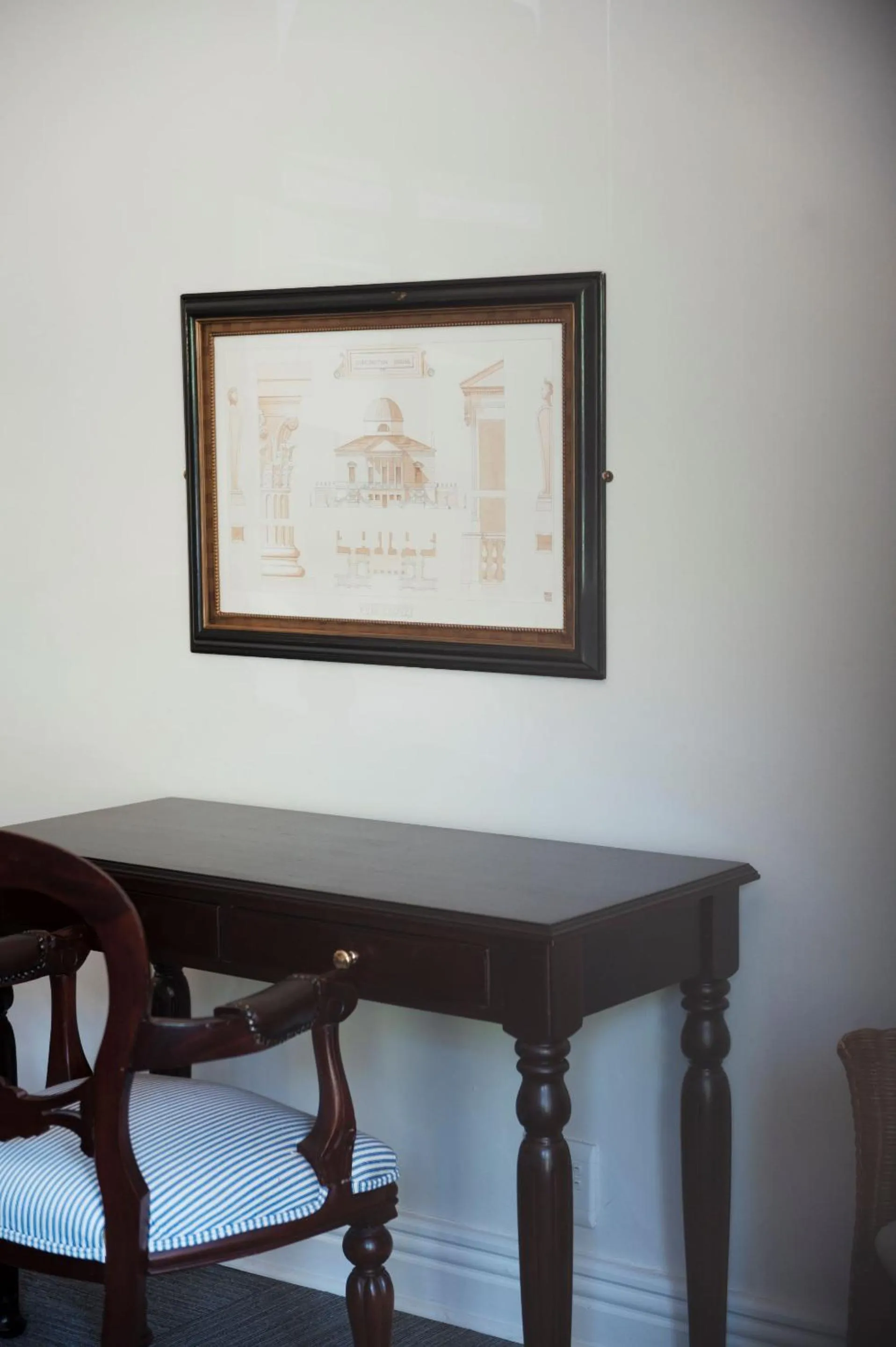 Decorative detail in Redlands Hotel