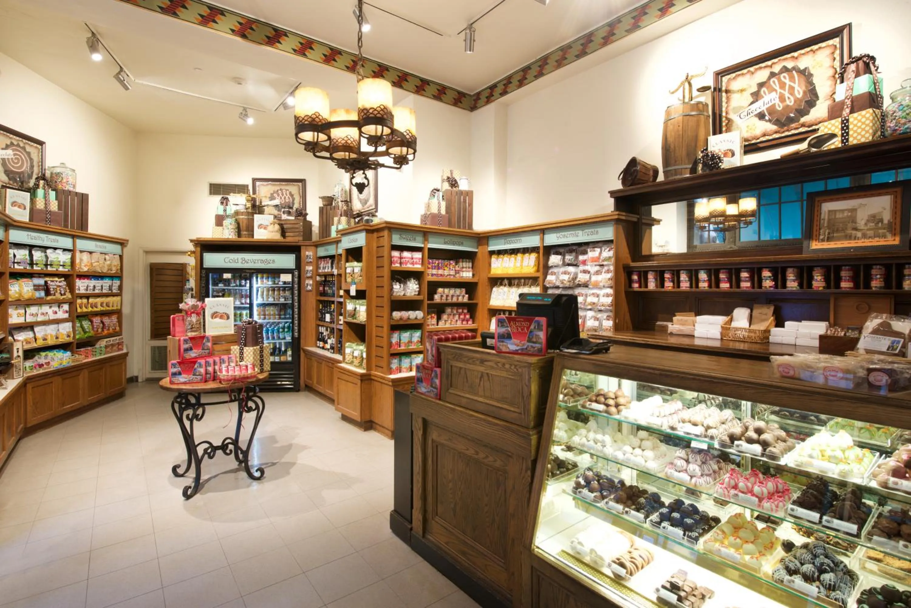 On-site shops in The Ahwahnee