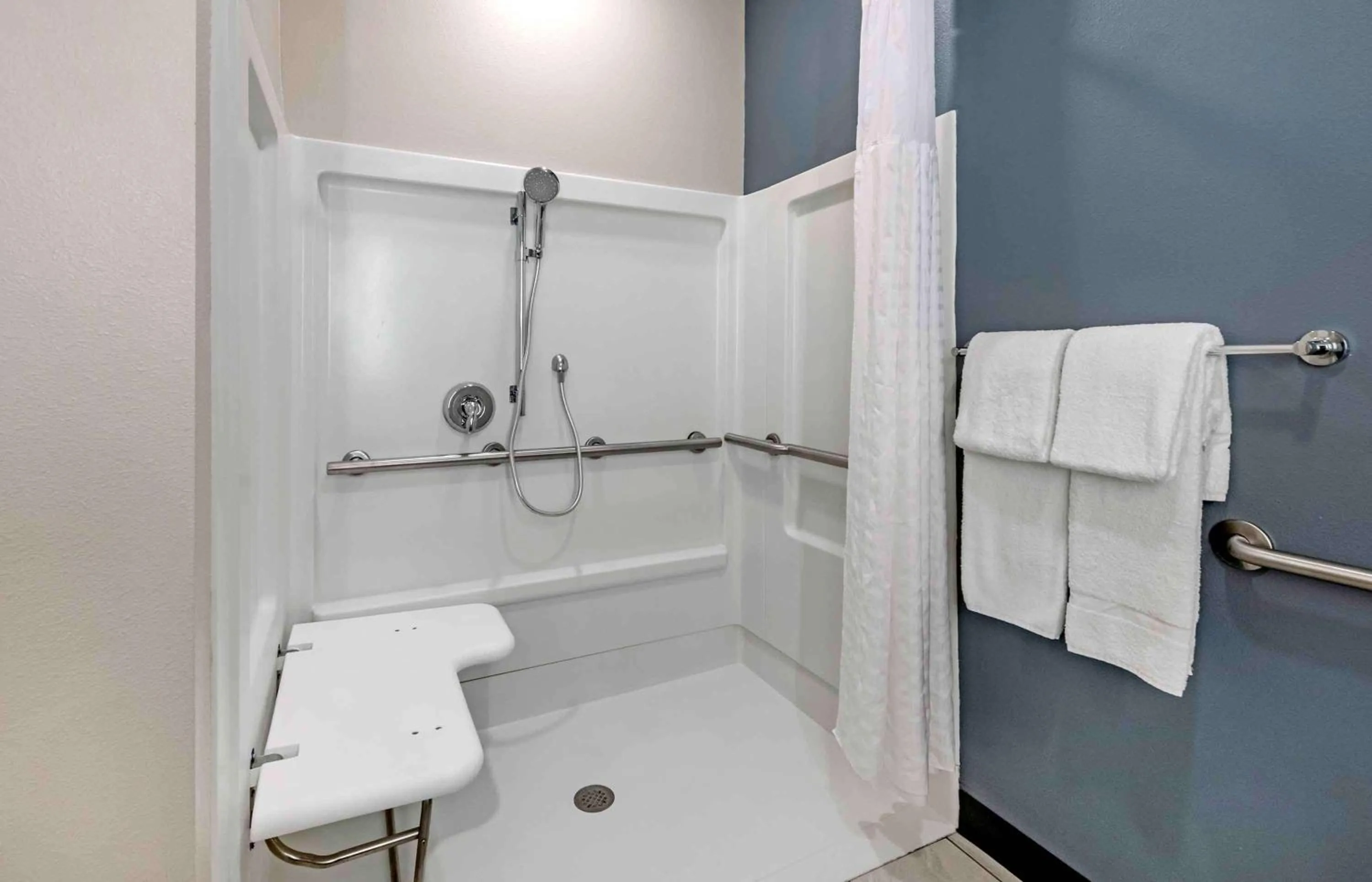Bathroom in Extended Stay America Premier Suites - Bluffton - Hilton Head