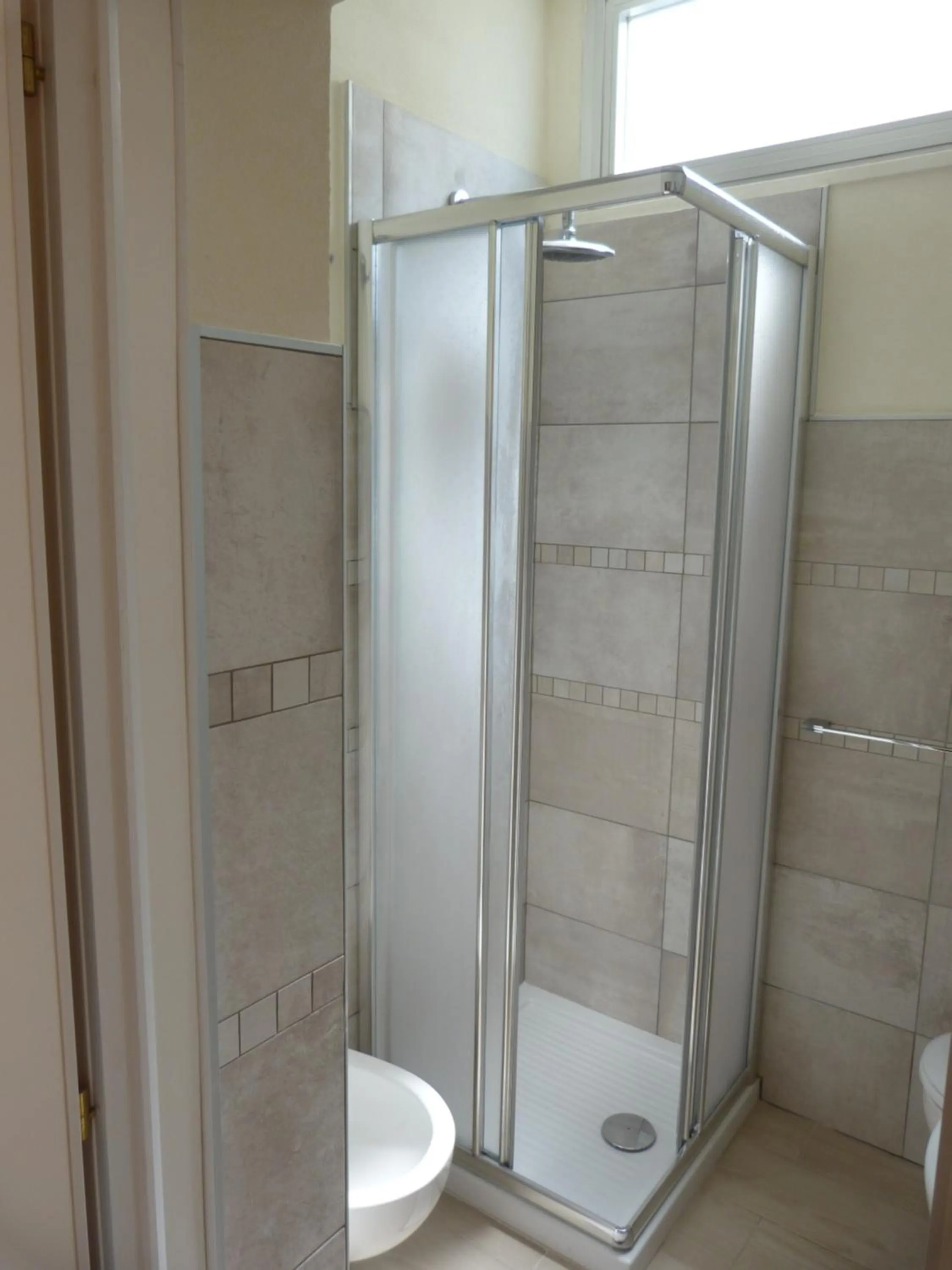 Bathroom in Hotel Monti