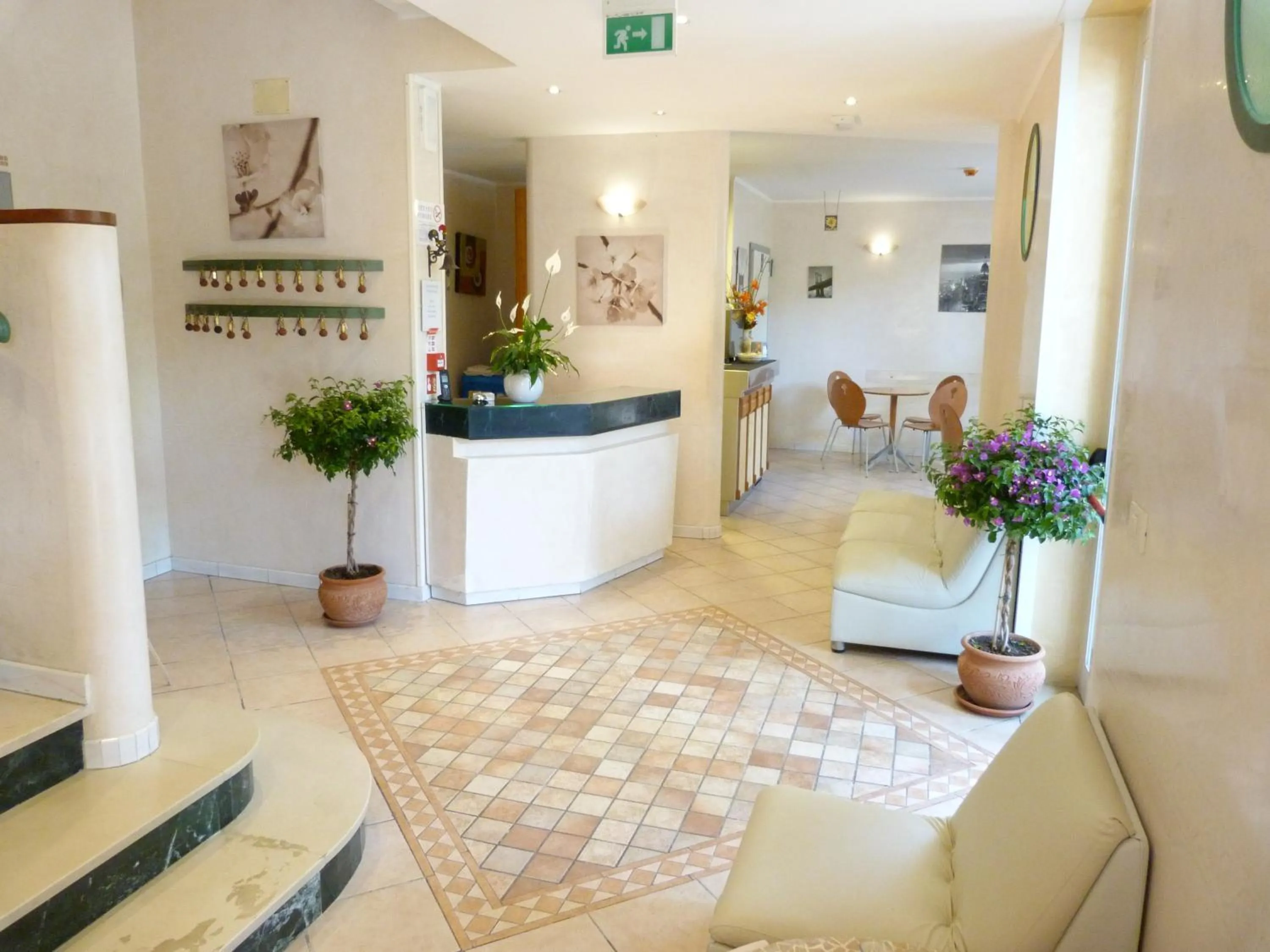 Lobby or reception in Hotel Monti