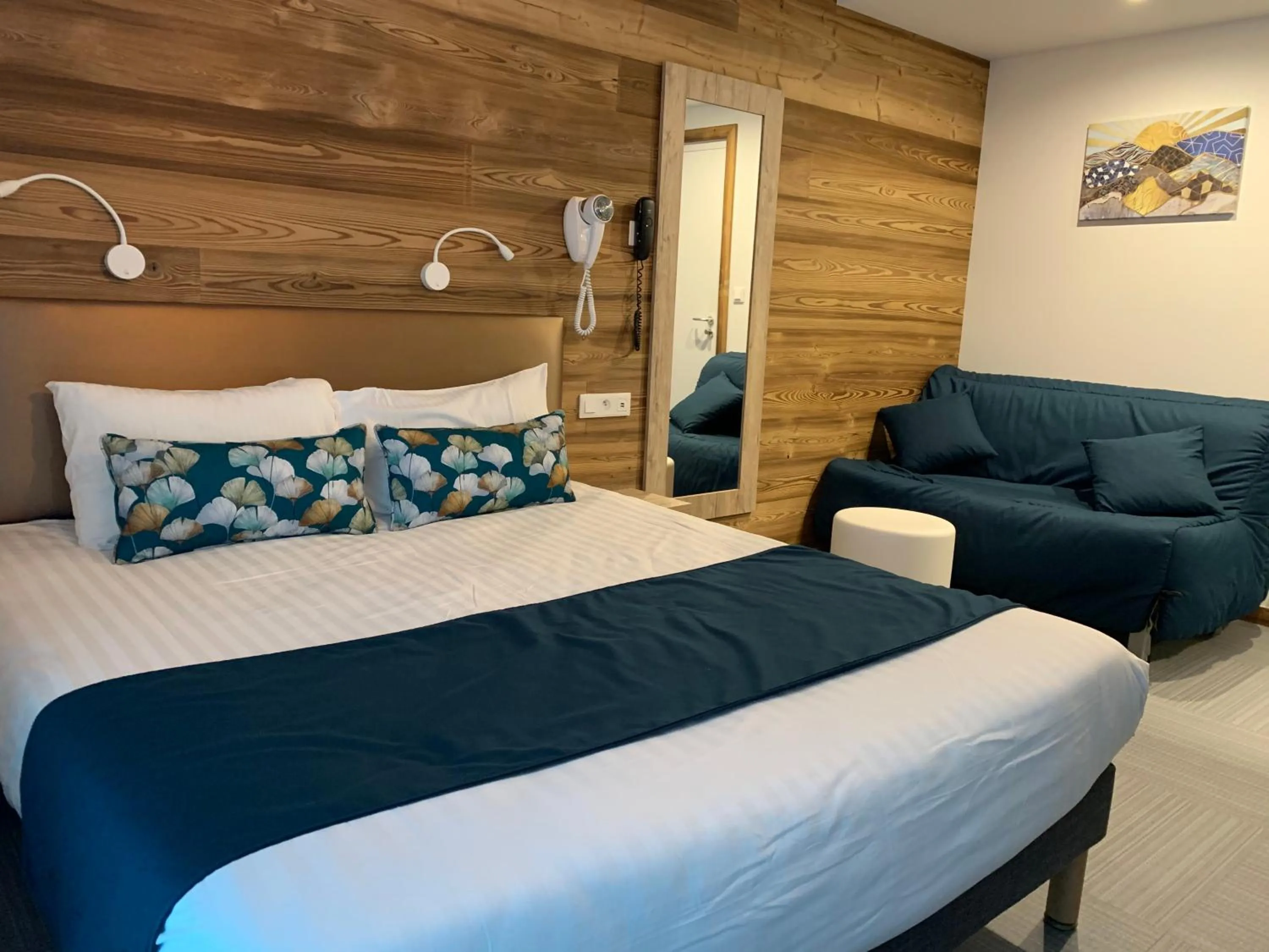 Bed in Hôtel Lacour