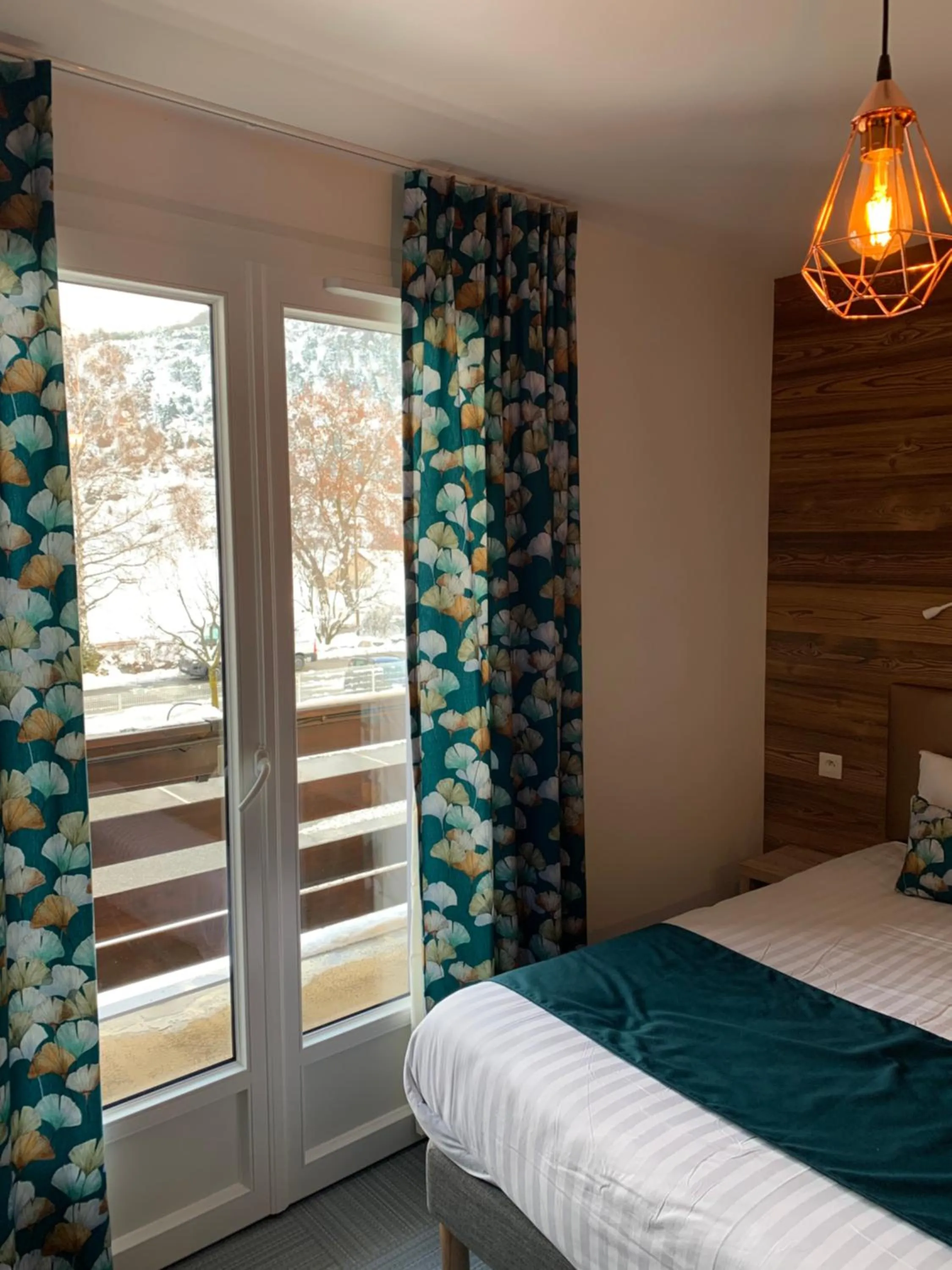 Bedroom, Bed in Hôtel Lacour