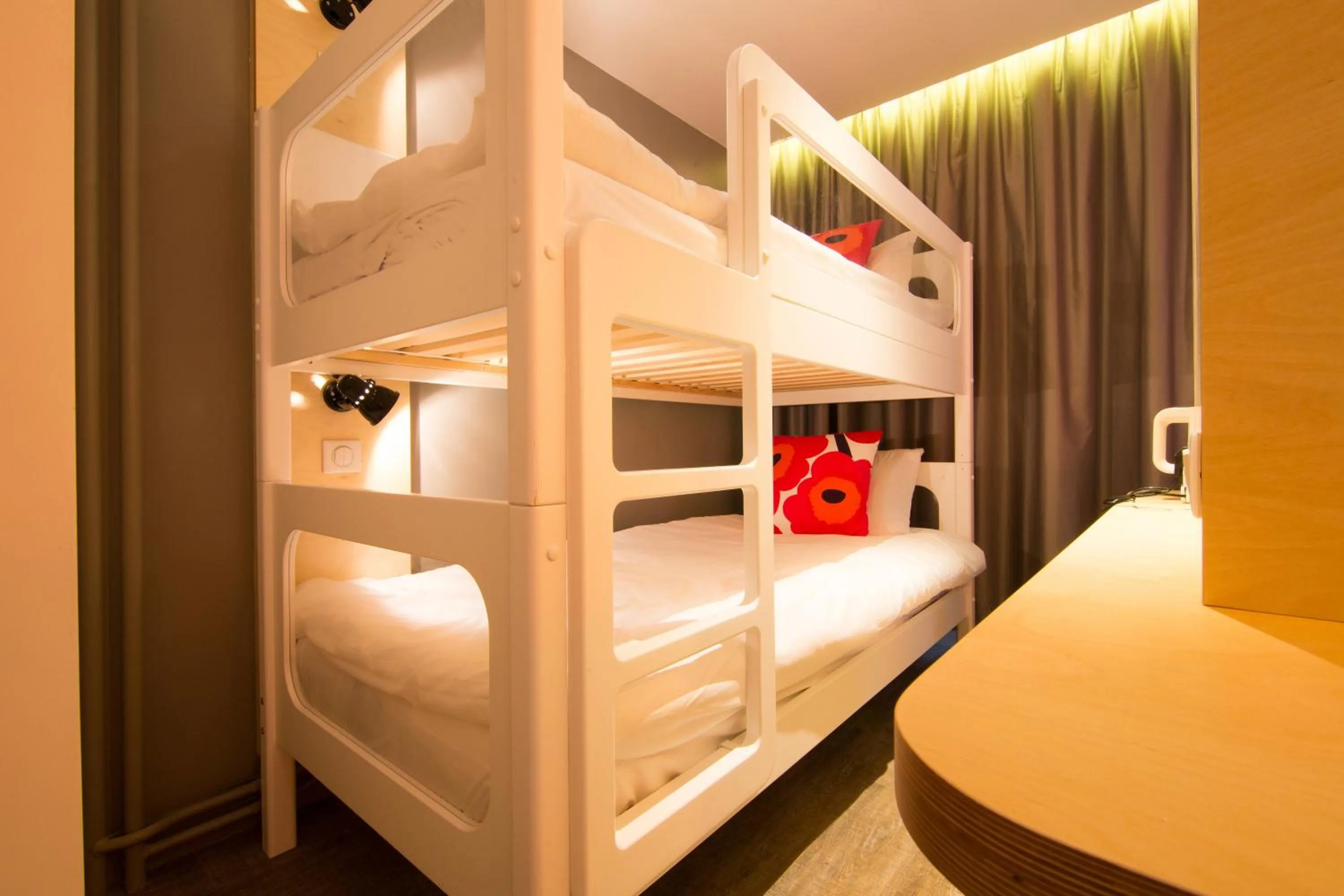 Bedroom, Bed in La Regence