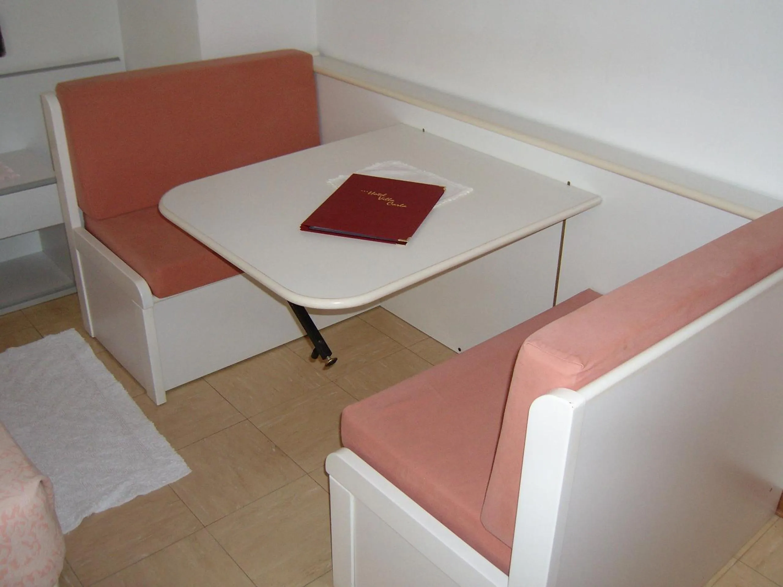 Bedroom in Hotel Villa Carla