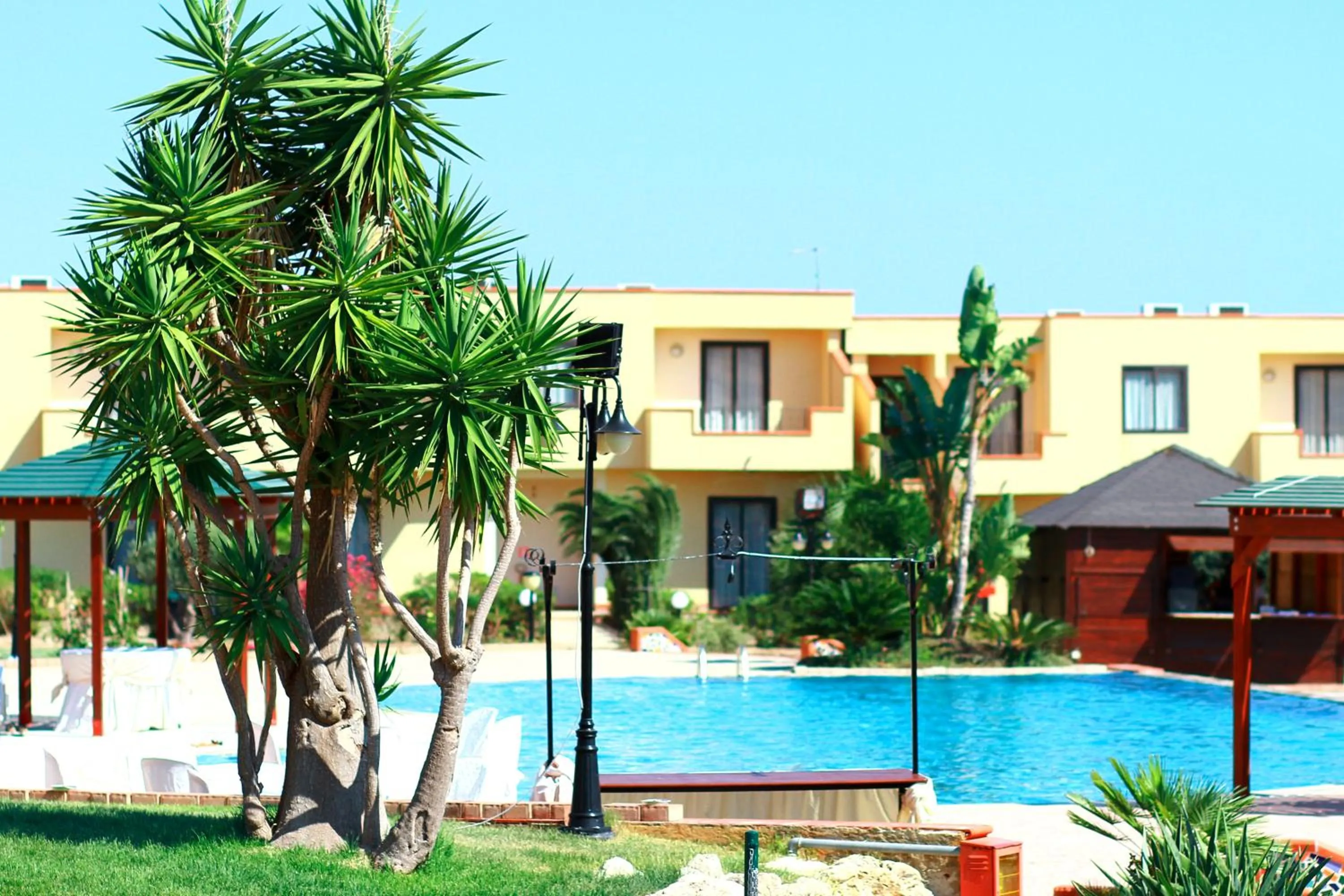 Swimming pool in Desusino Residence & Hotel