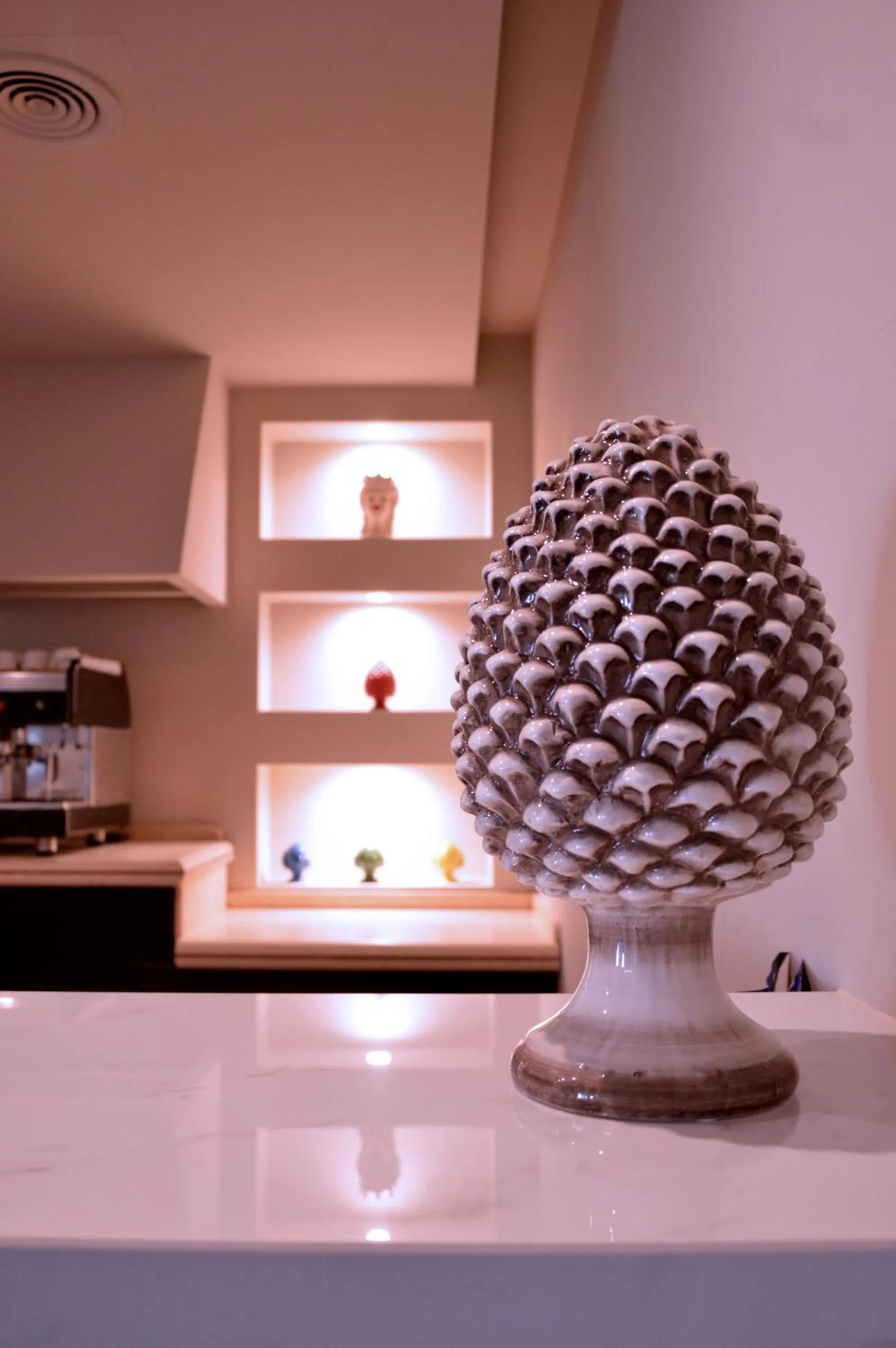 Decorative detail in Desusino Residence & Hotel