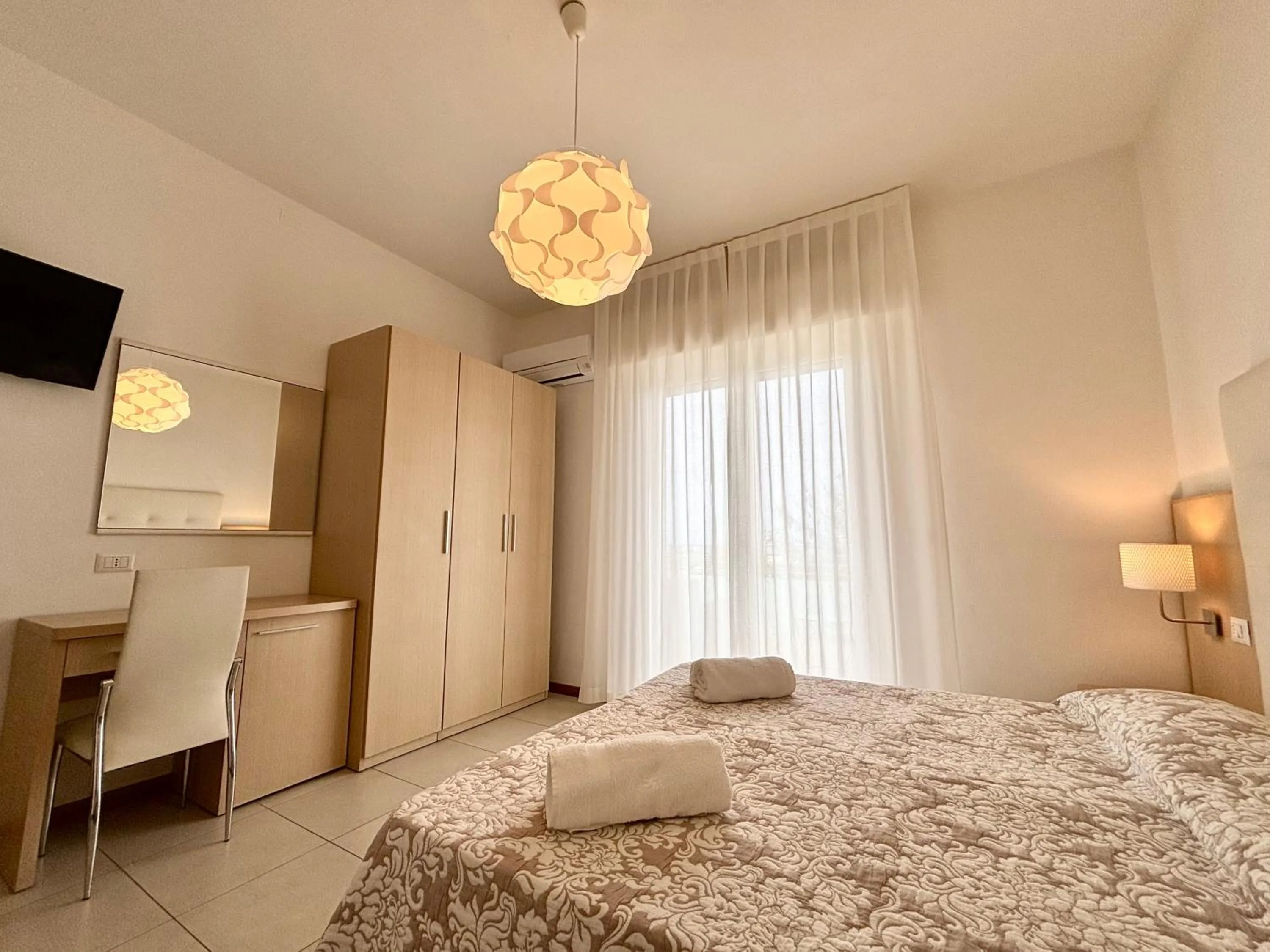 wardrobe in Hotel Alda