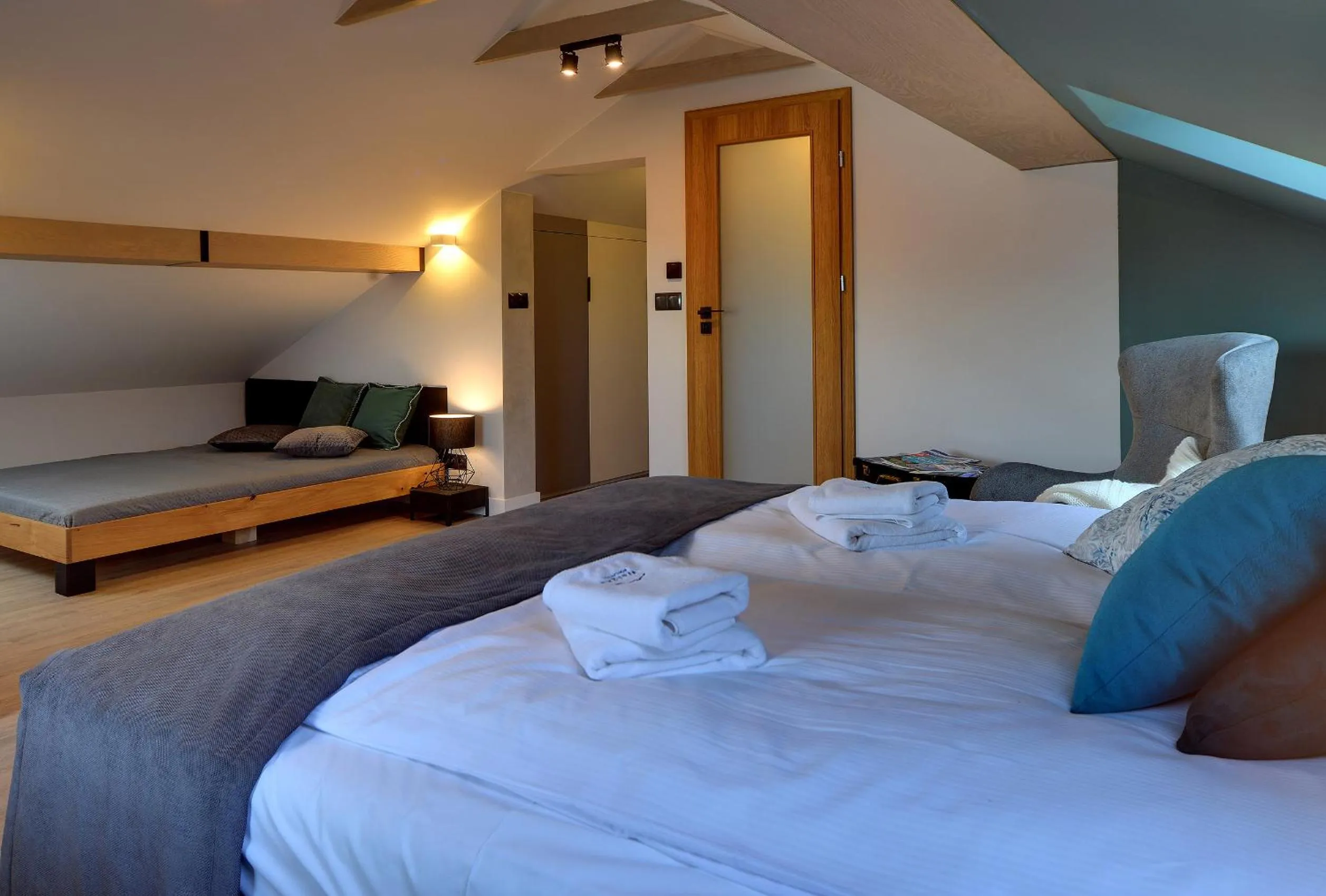 Bed in Walizka Wspomnień