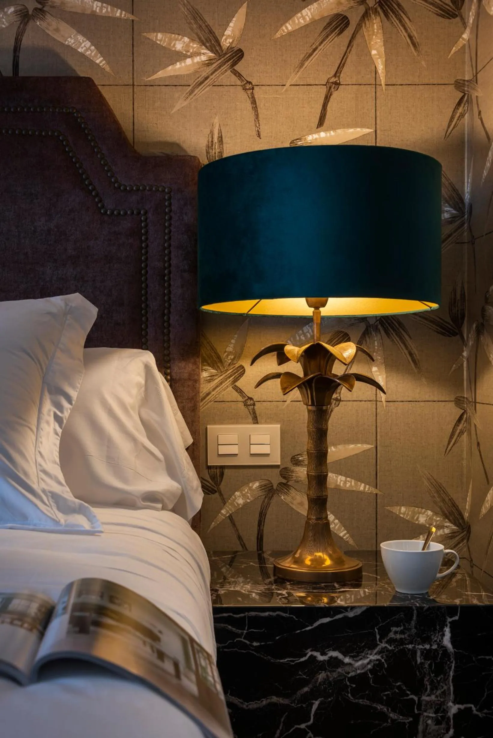 Bed in Casa de Triana Luxury Suites by Casa del Poeta