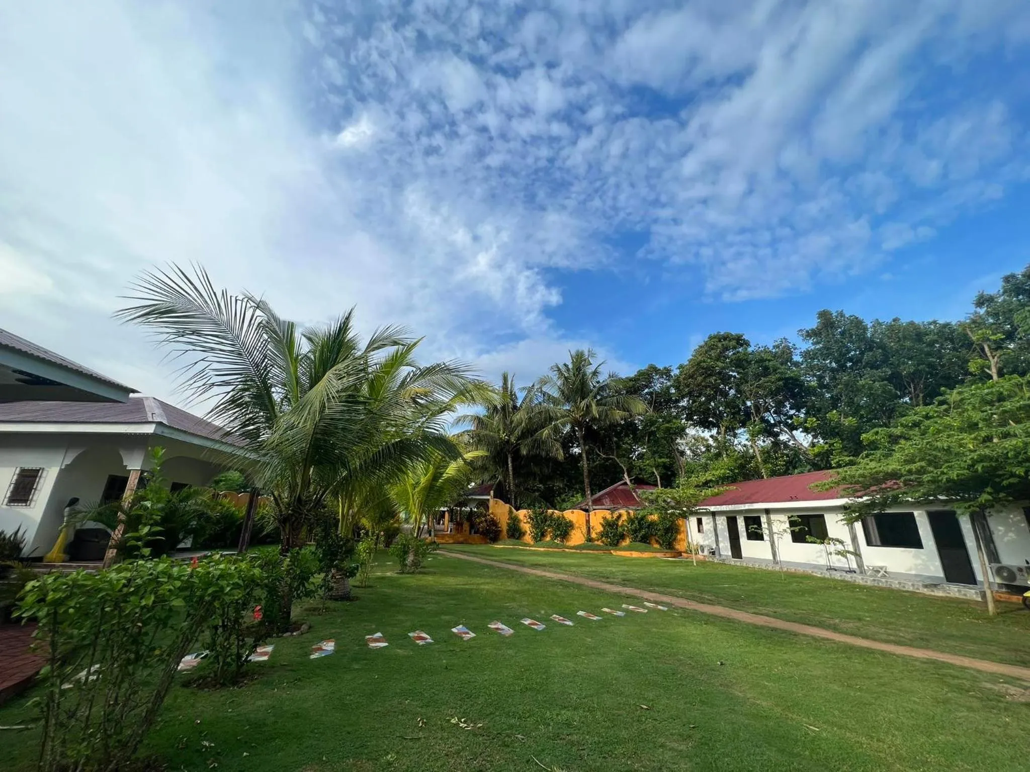 E&N Paradise Island Resort