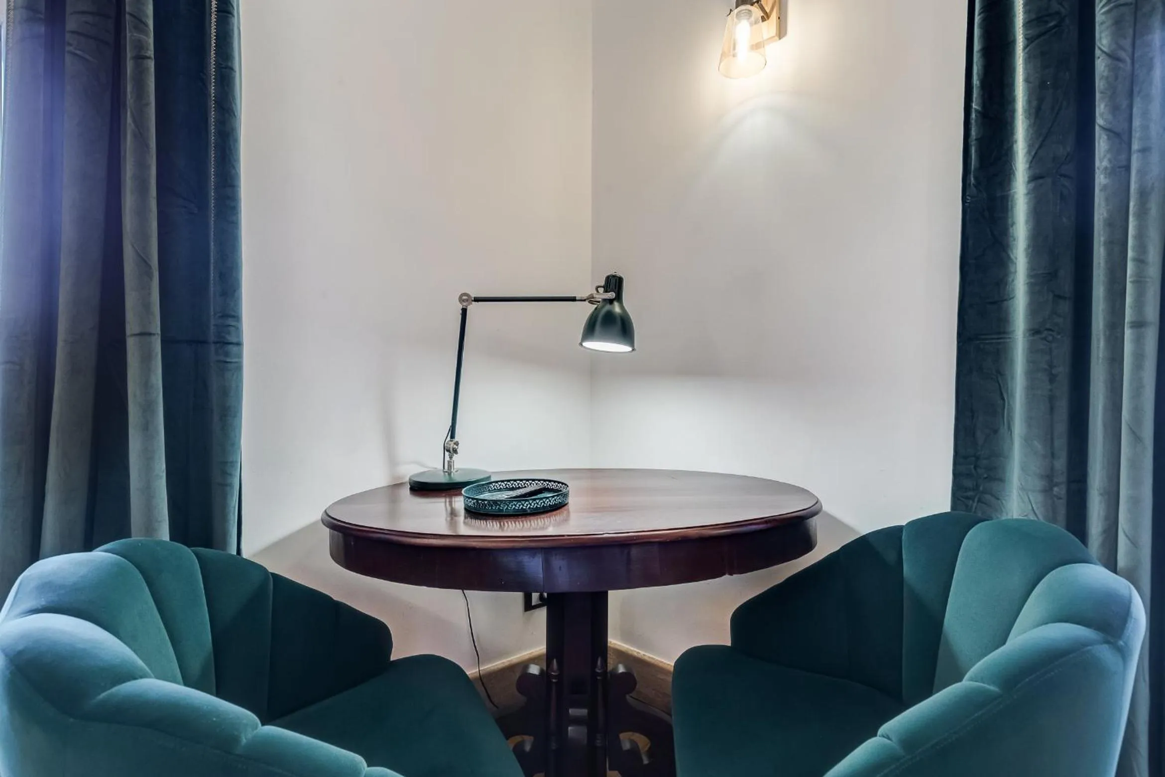 Decorative detail in Navona Queen Rooftop