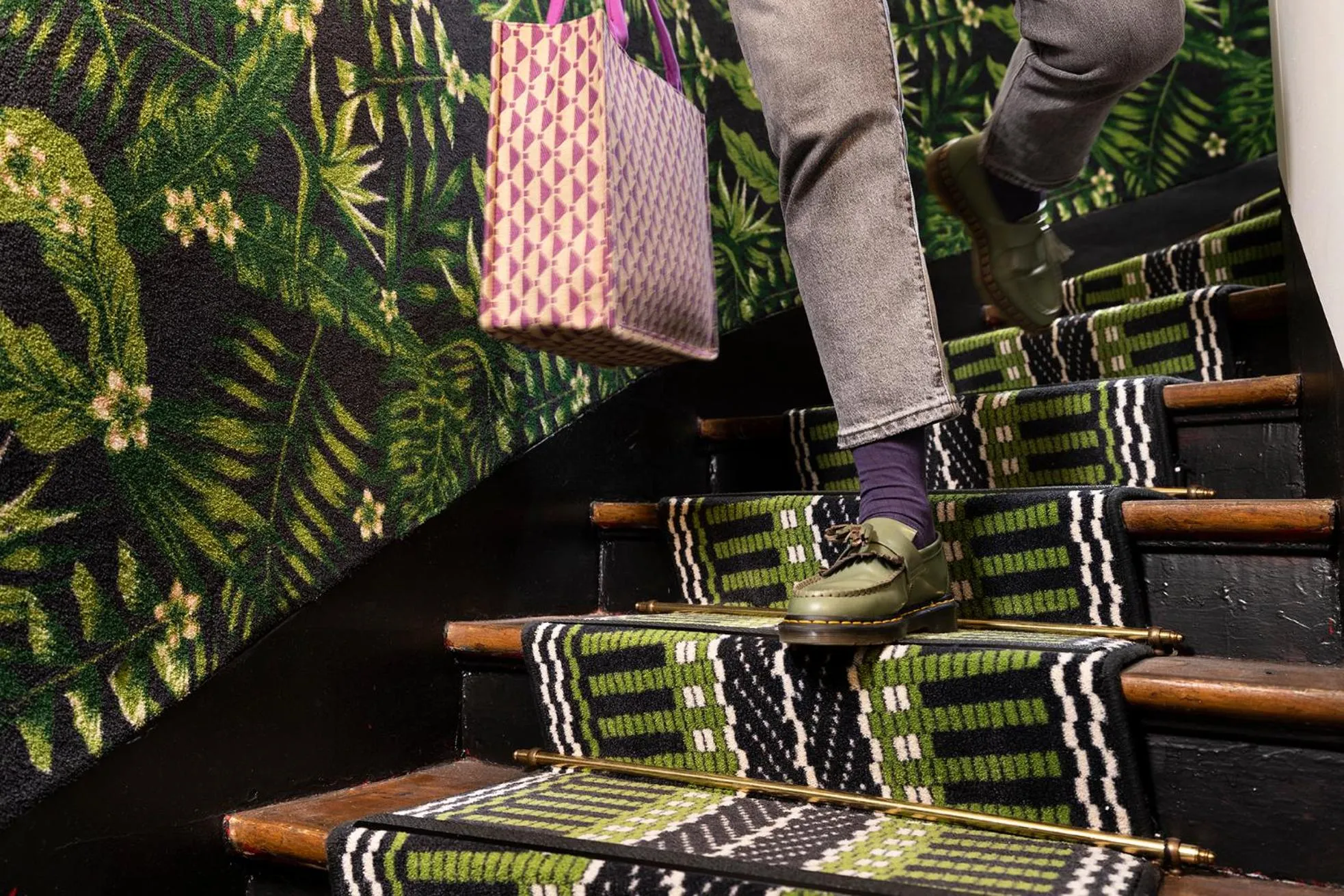 Property building in Hôtel Des Marronniers