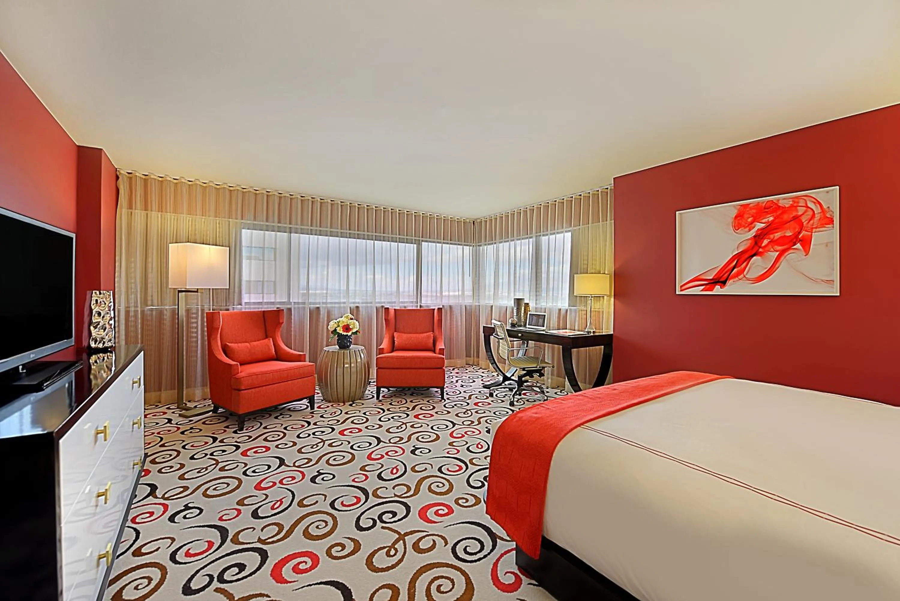 Bedroom, Bed in Downtown Grand Hotel & Casino