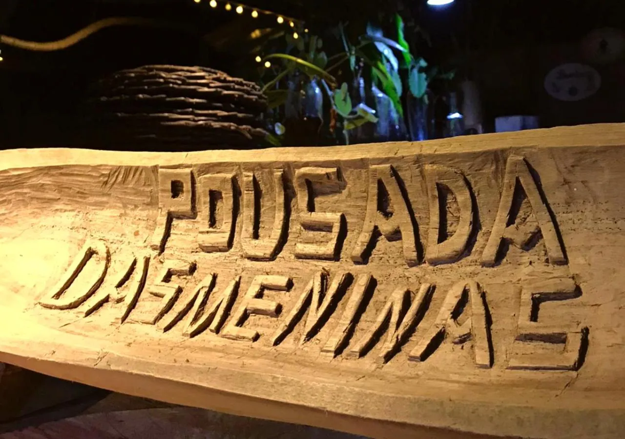 Property logo or sign in Pousada das Meninas