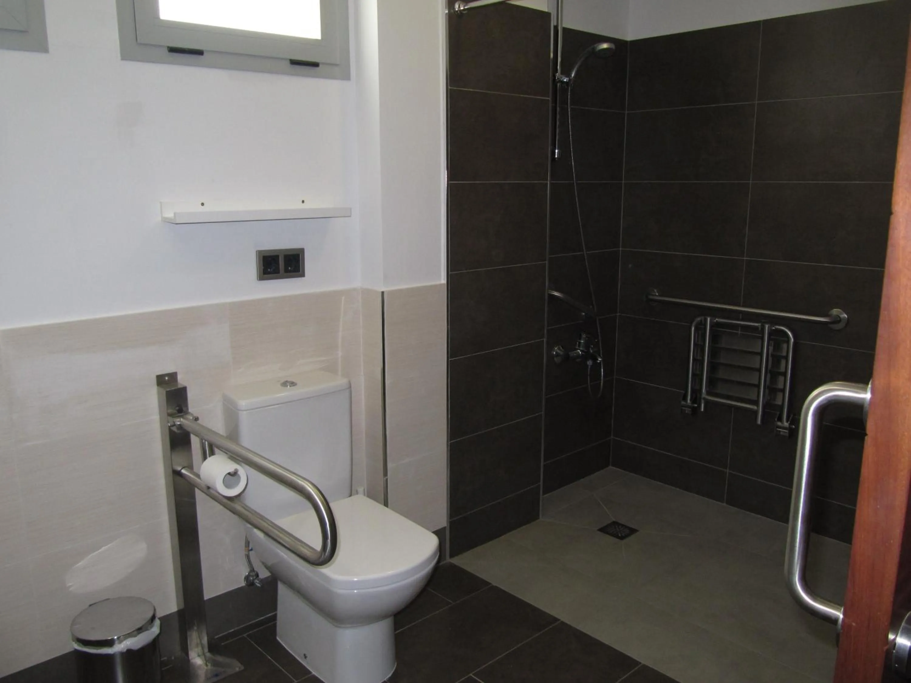 Bathroom in Life Apartments El Rompido