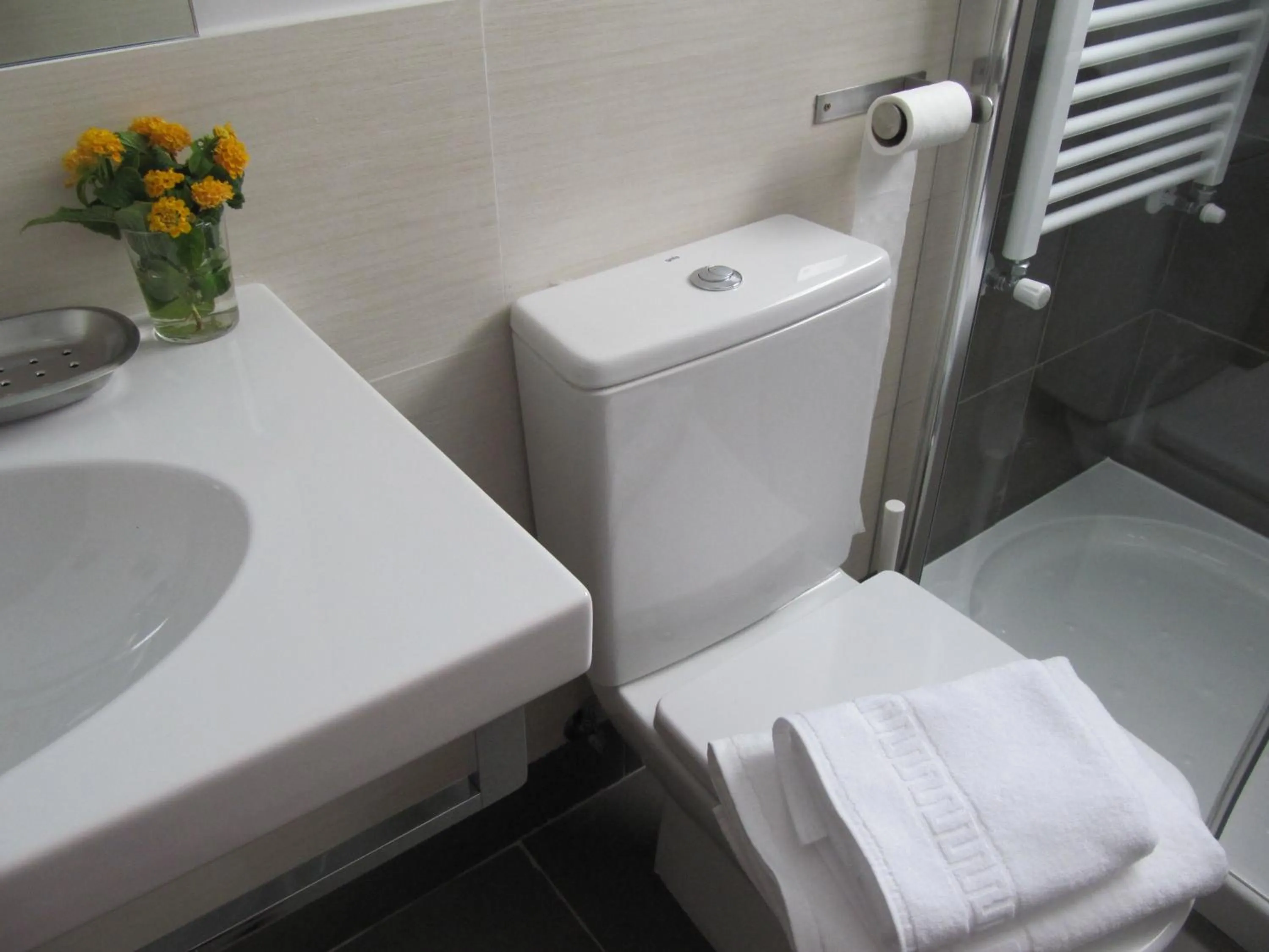 Bathroom in Life Apartments El Rompido