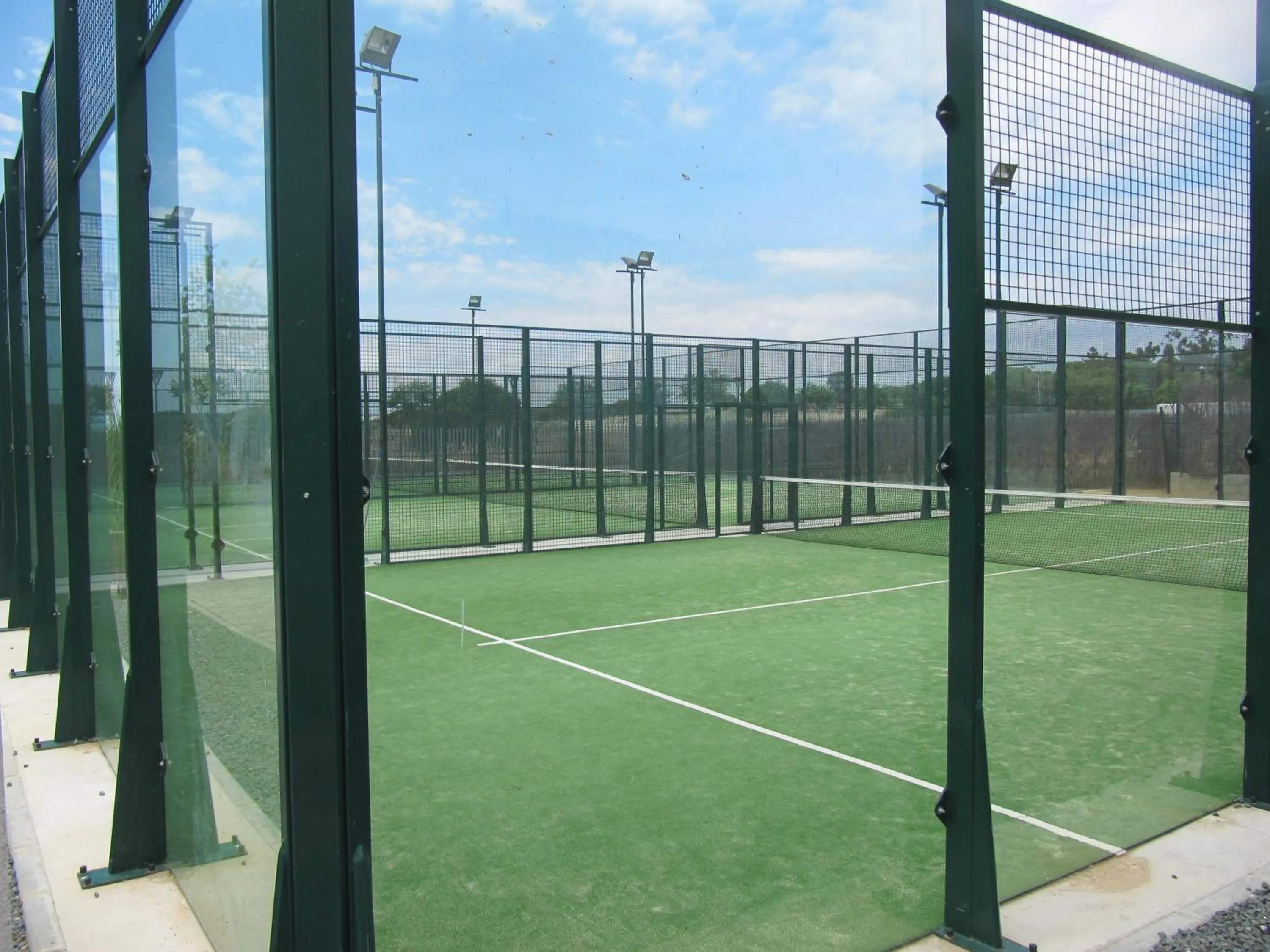 Business facilities in Life Apartments El Rompido