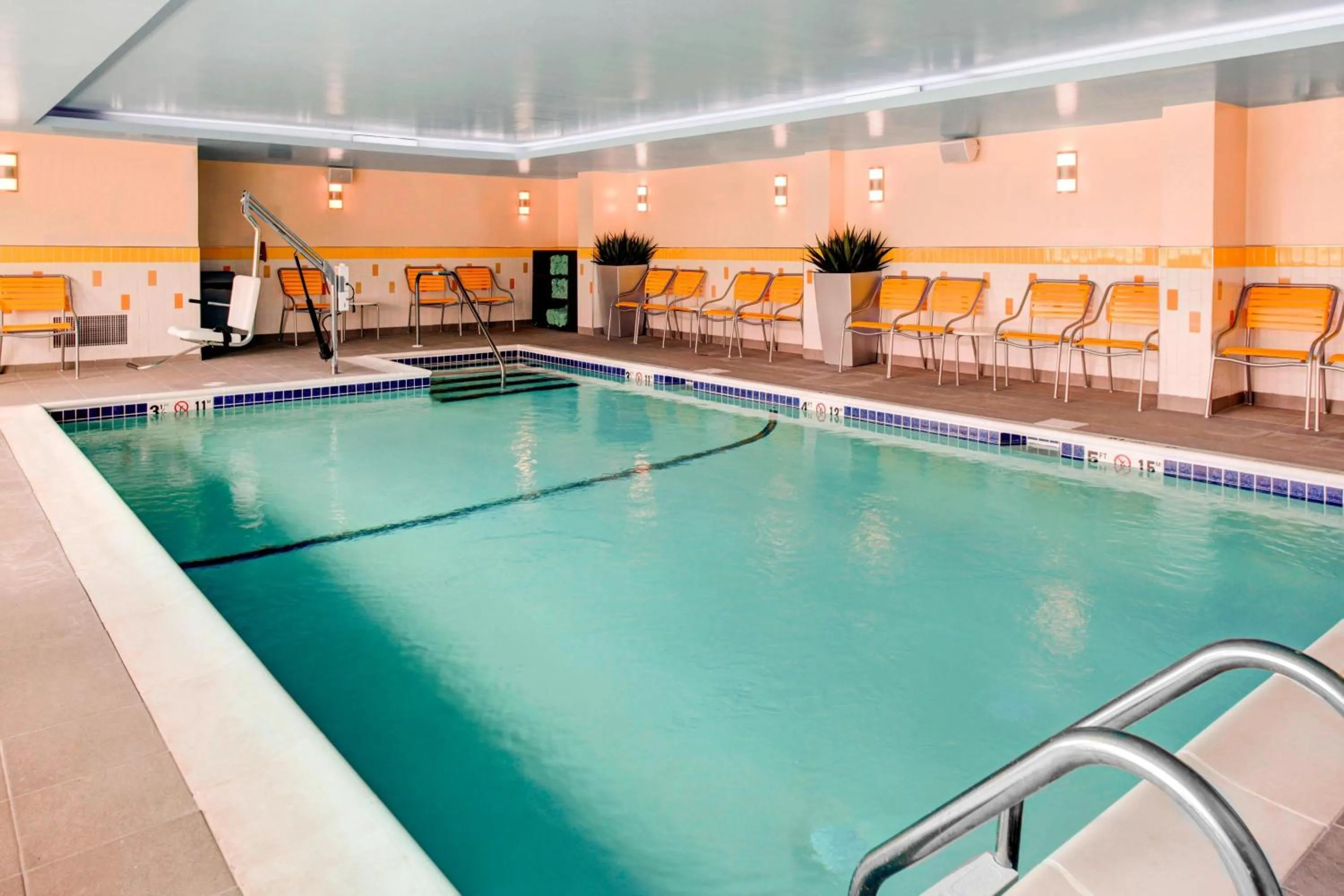 Swimming pool in Fairfield Inn & Suites by Marriott Cape Cod Hyannis