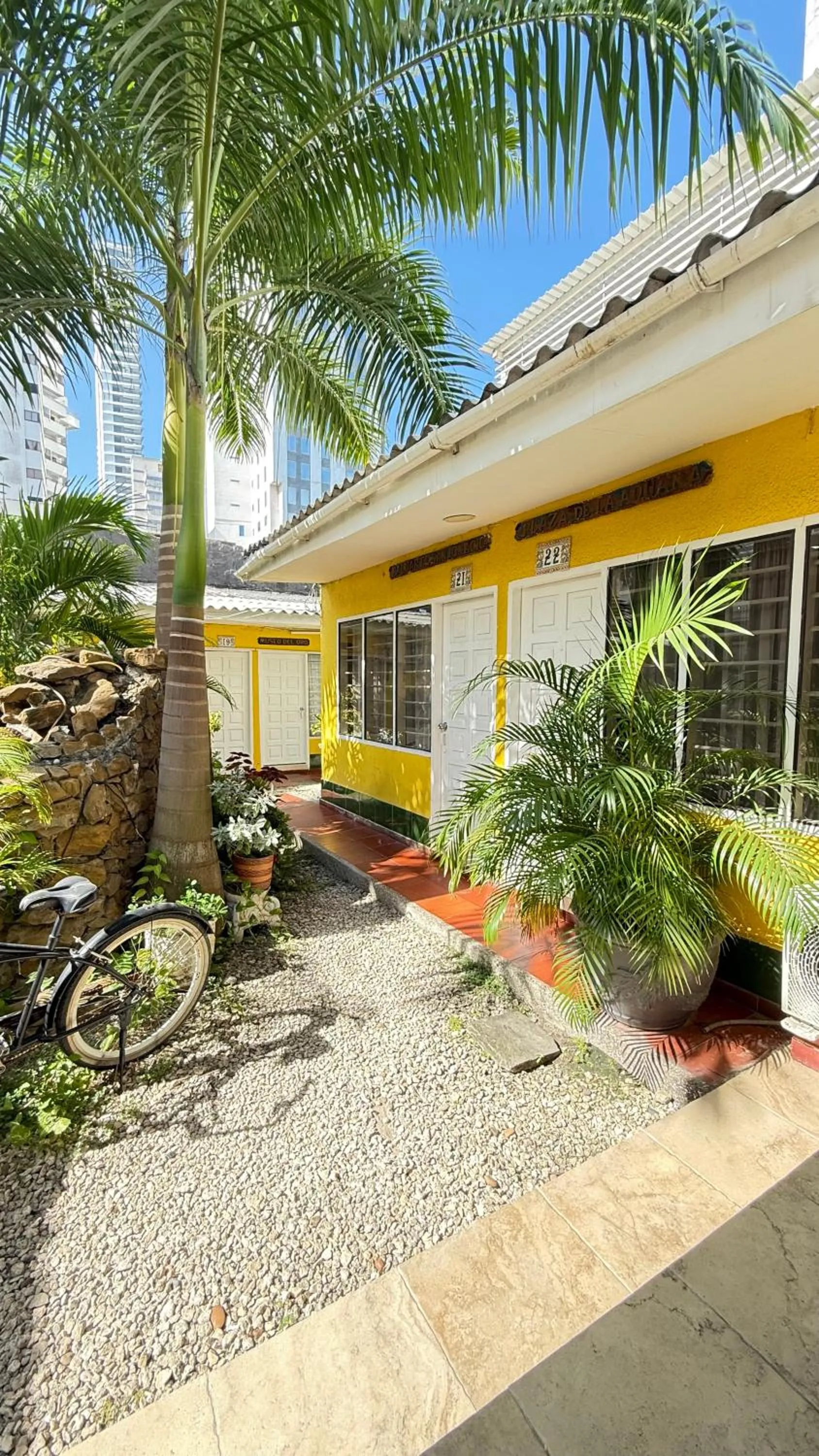 Garden view in Hotel Balcones de Bocagrande