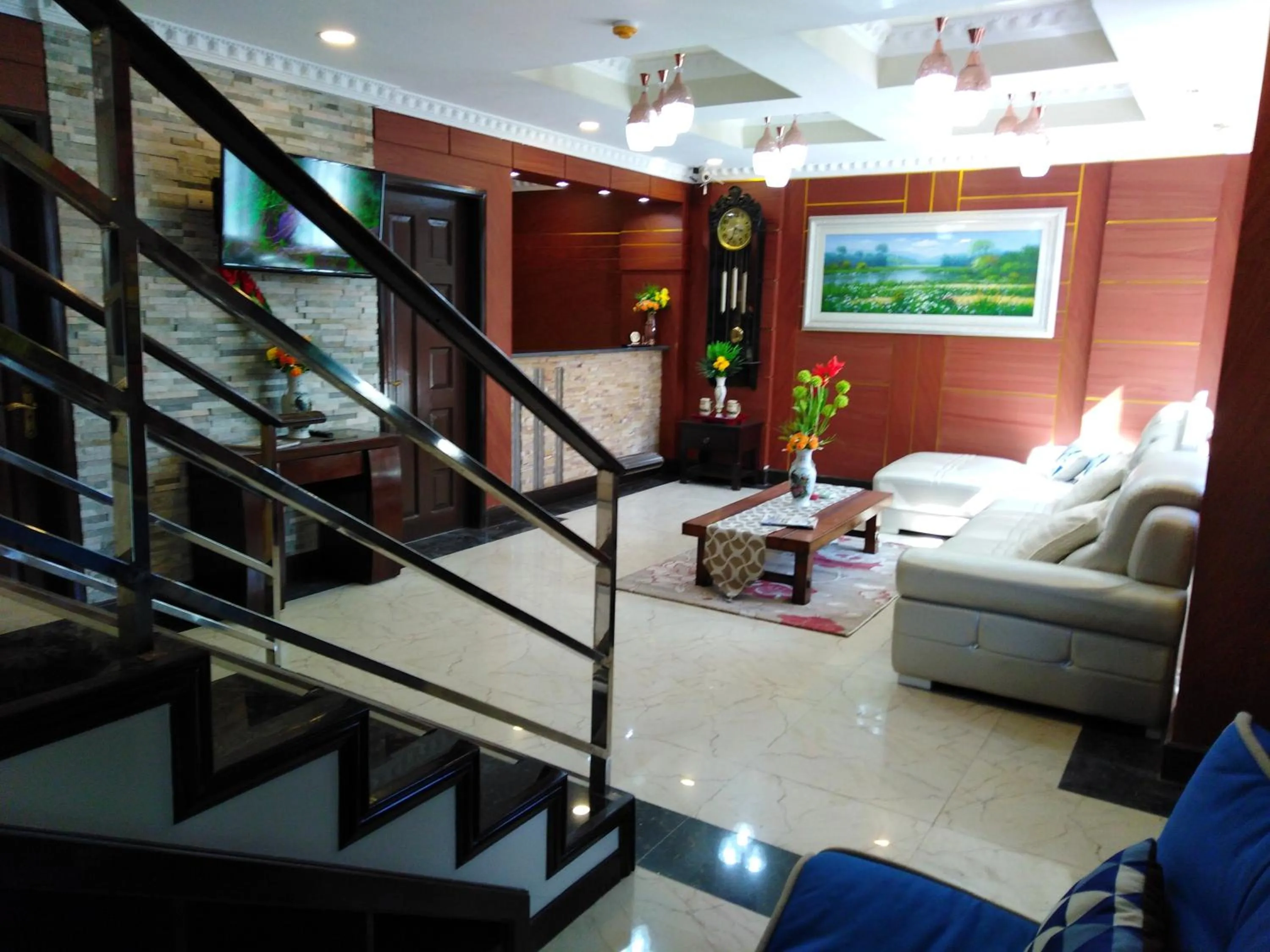 Lobby or reception in Venezia Suites Hotel Iloilo