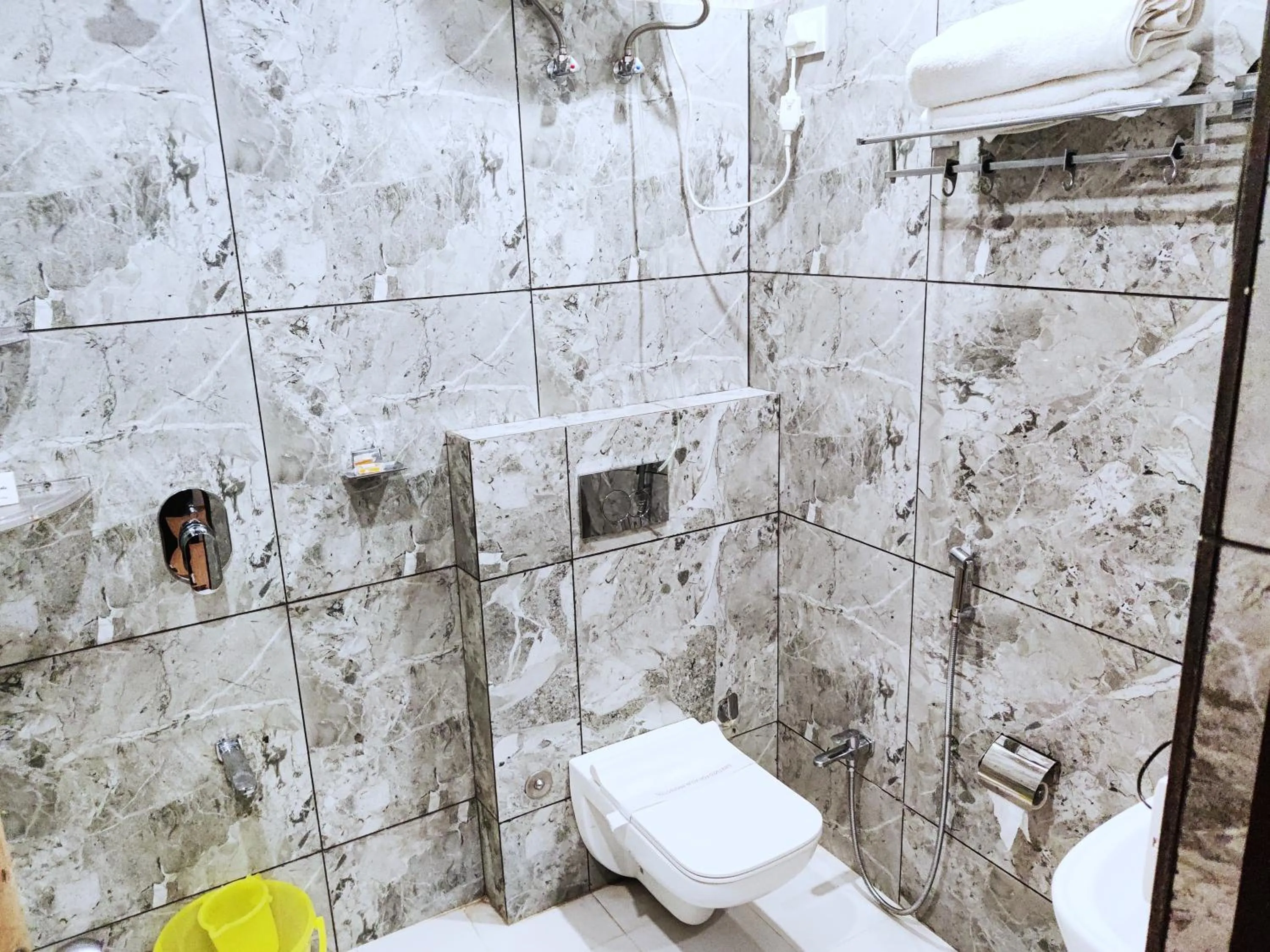 Bathroom in Hotel Bamboo Castle