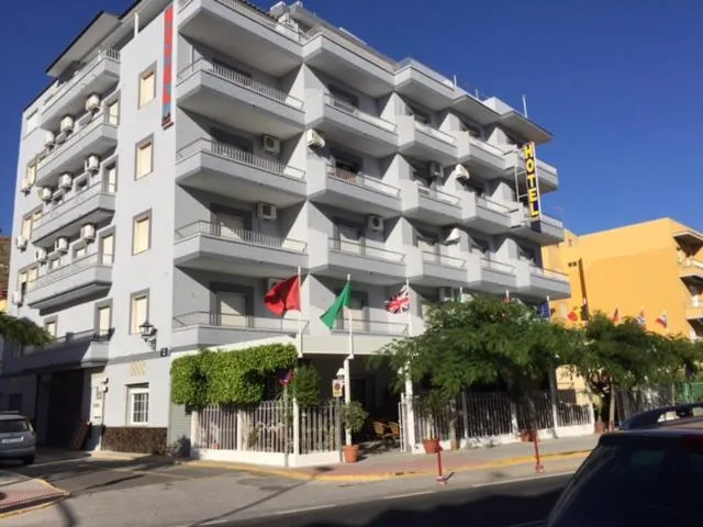 Facade/entrance in Hotel Sacratif