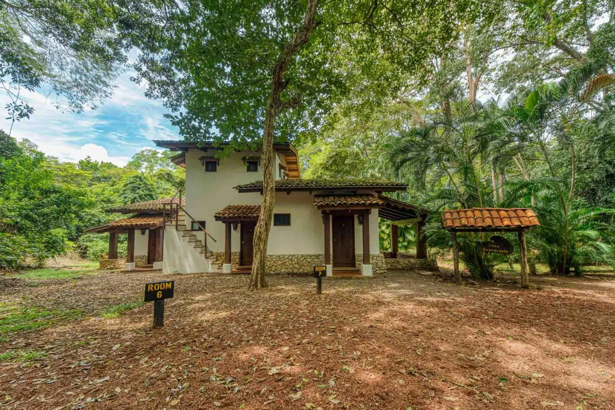 Property building in Hacienda La Pacífica Eco-Lodge