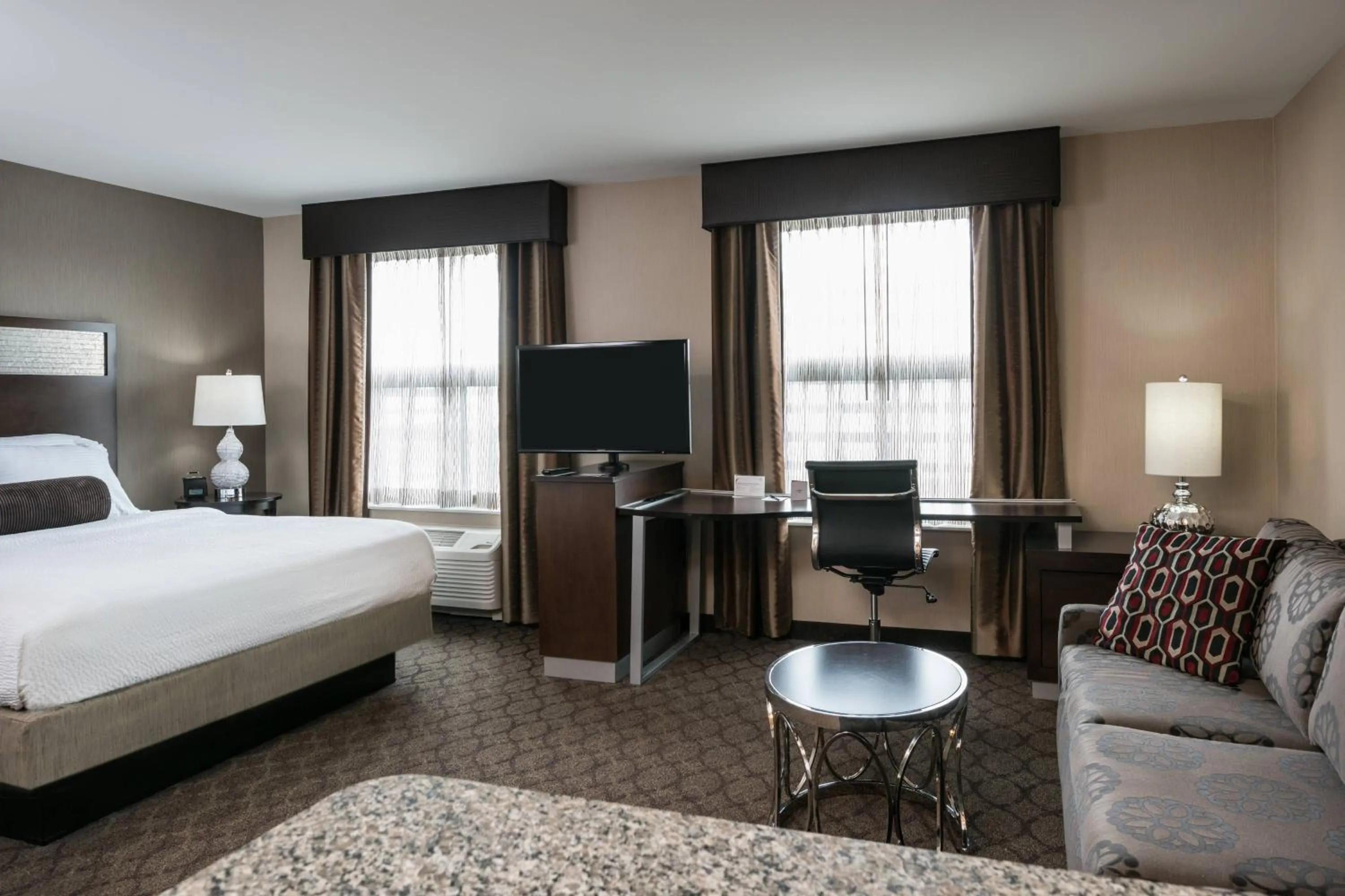 Photo of the whole room, Bed in Residence Inn by Marriott Boston Needham