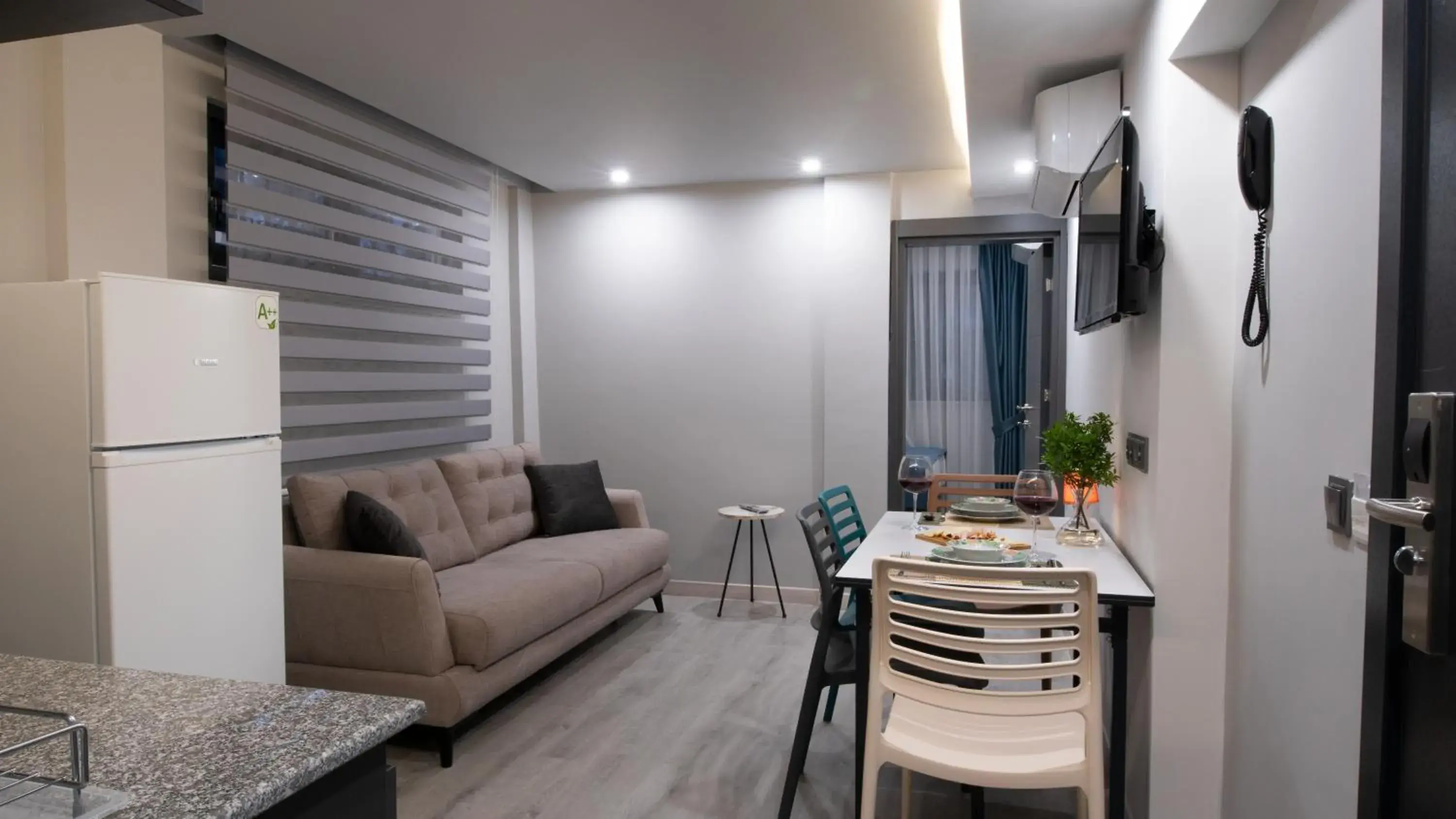 Standard Suite in OPERA SUITES Apart Hotel Standard Suite in OPERA SUITES Apart Hotel