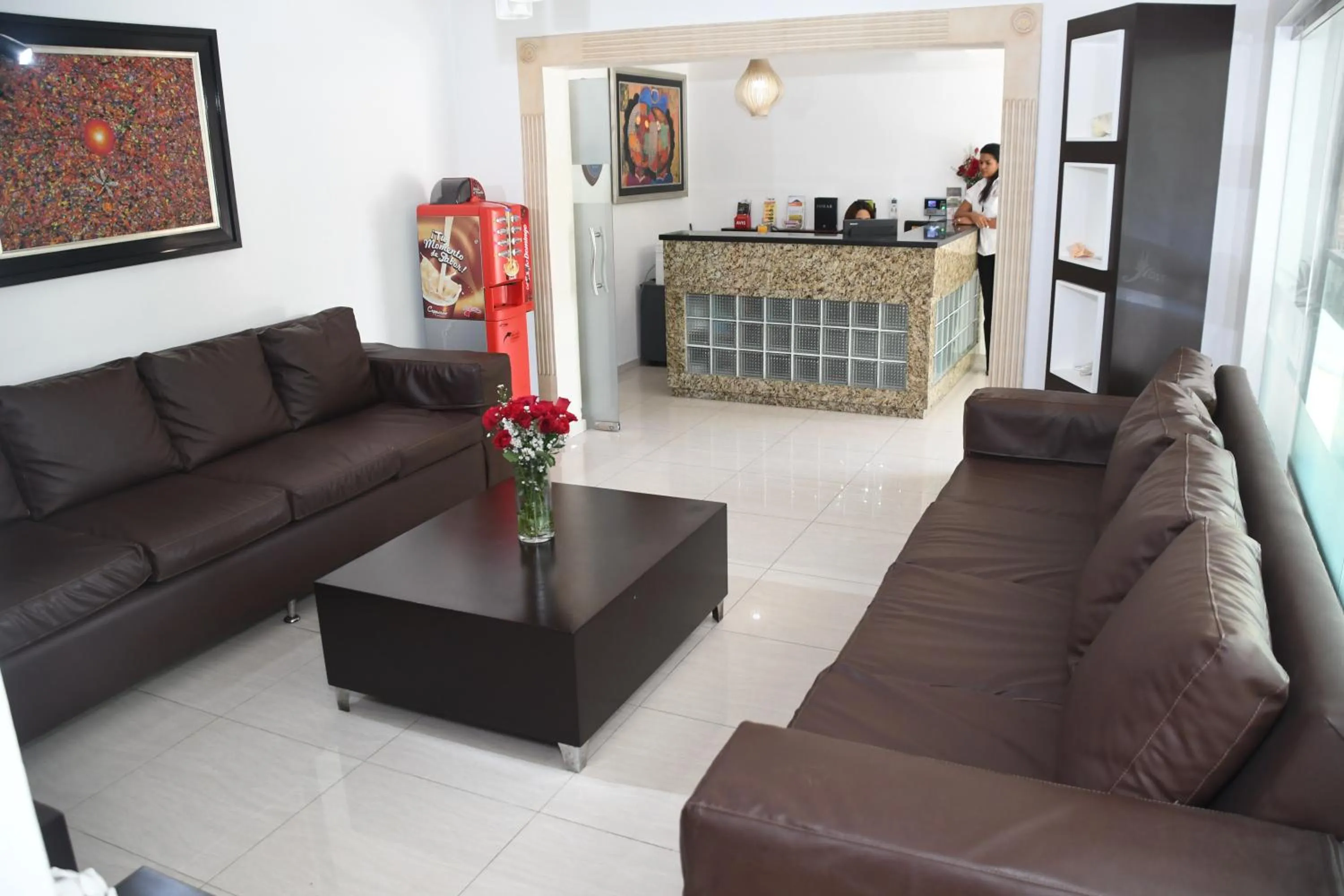 Communal lounge/ TV room in Hostal San Francisco de Asis