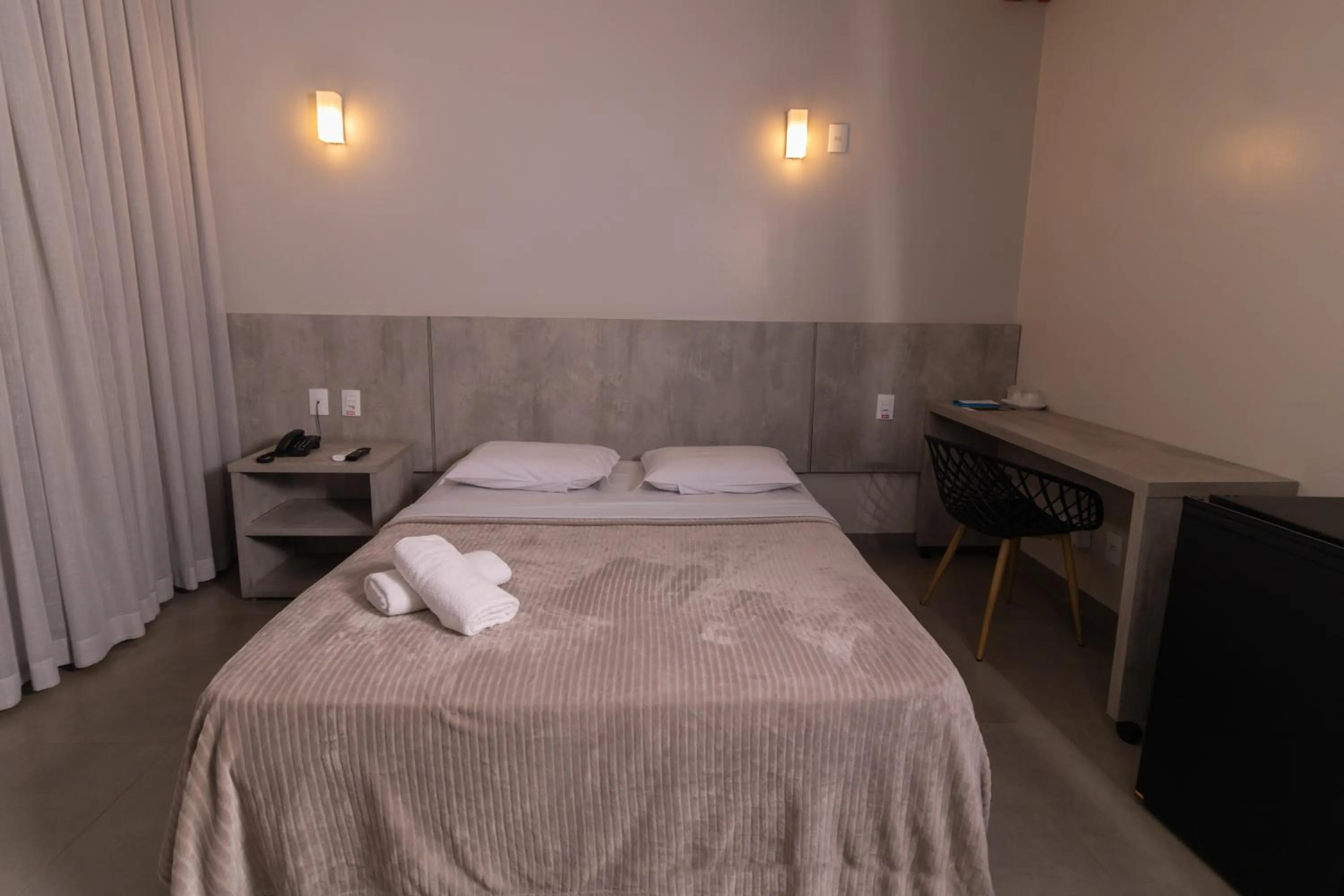 Bed in Honorato Hotel by - Easy Hotéis