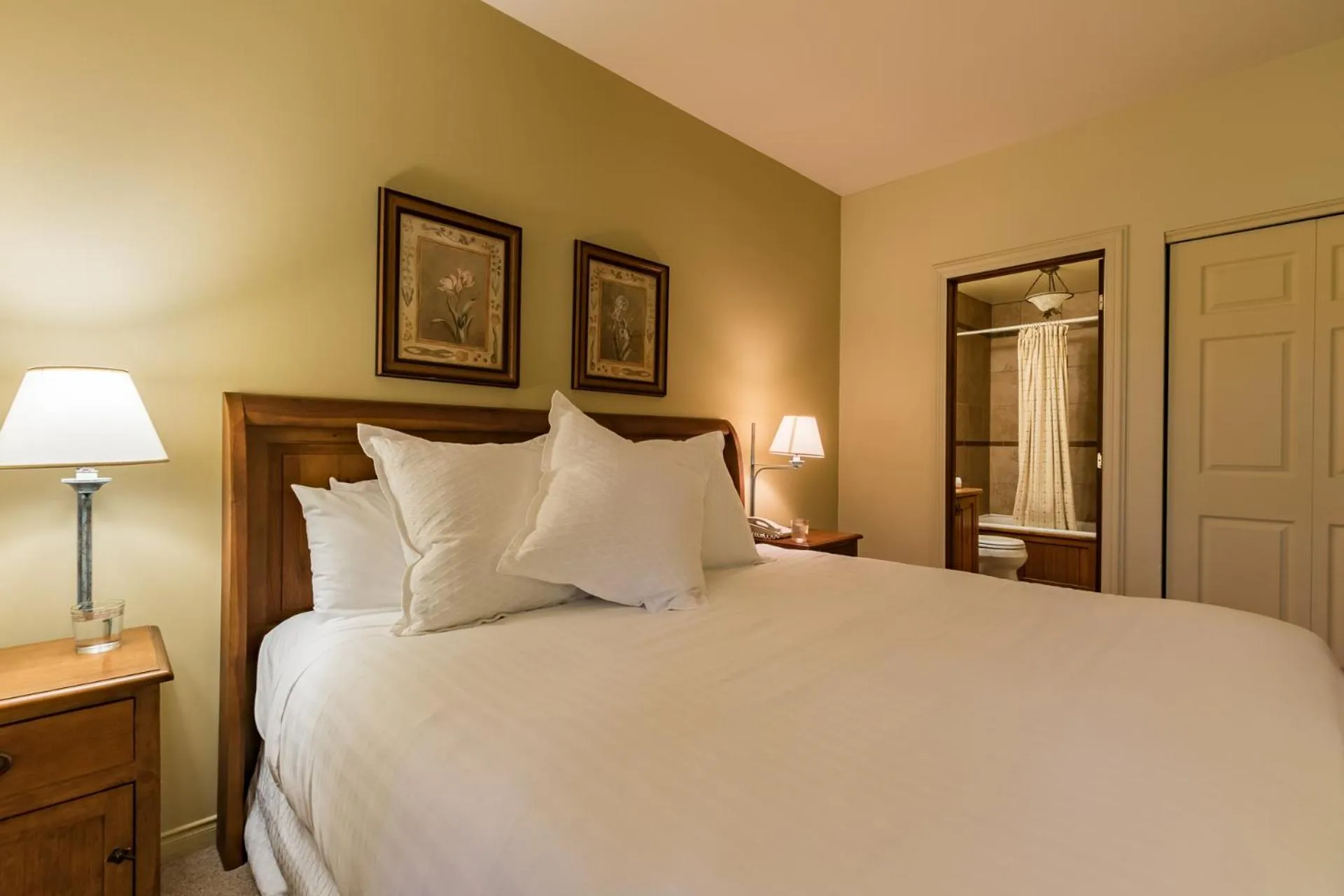 Bed in Le Plateau by Rendez-Vous Mont-Tremblant