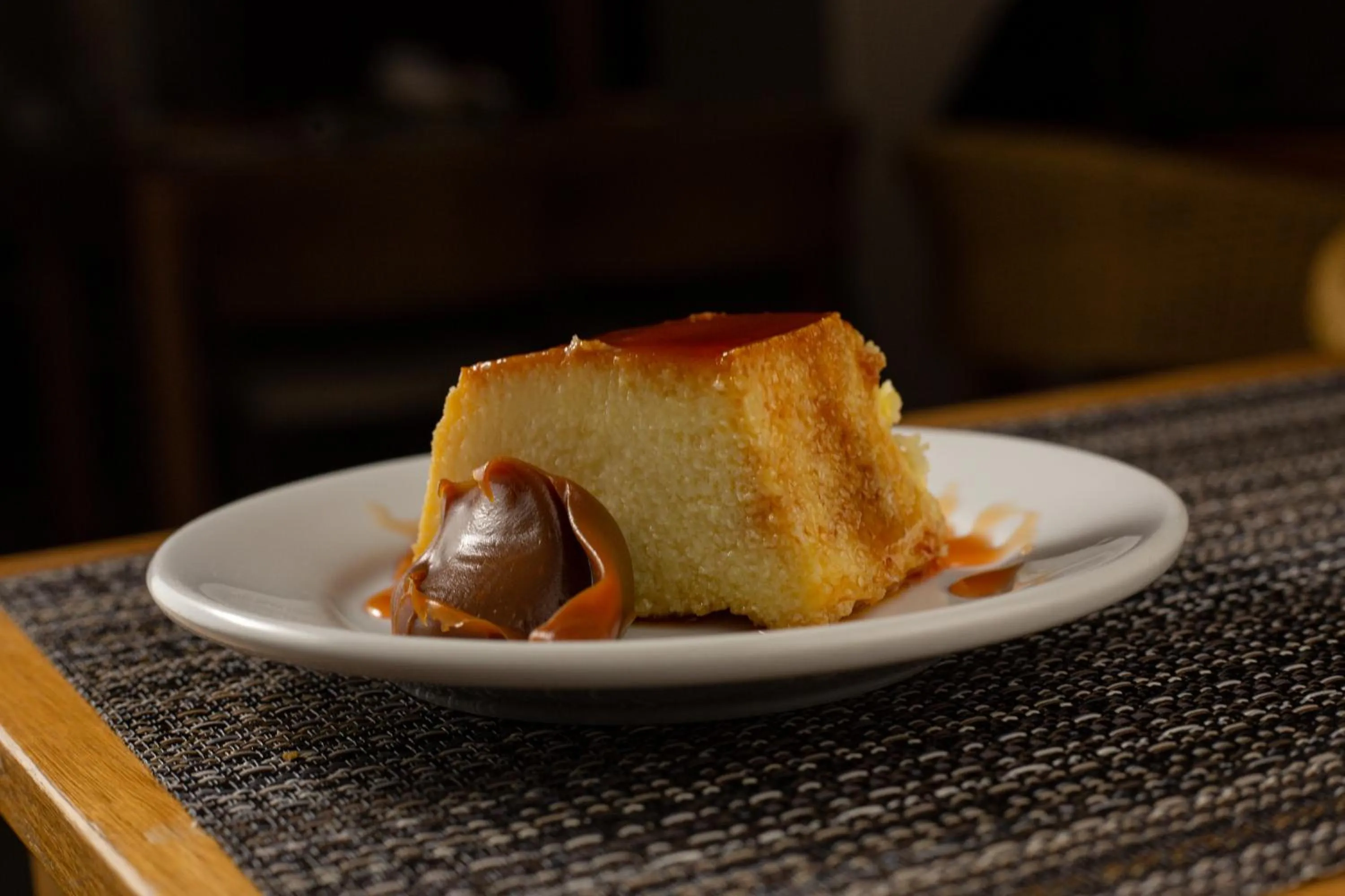 Emirates Hotel & Suites